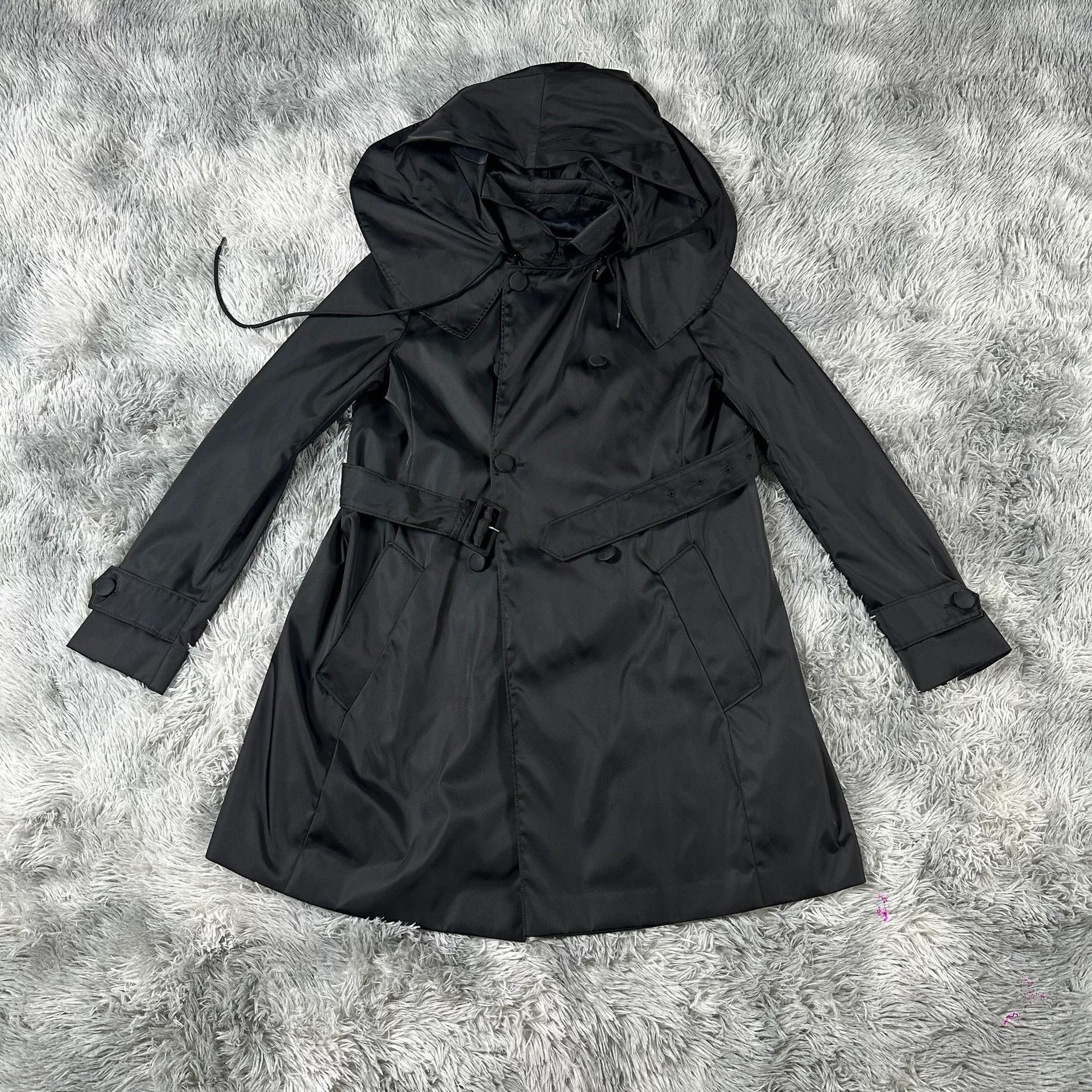 Prada Prada Coat Outerwear Casual Designer Size US S / EU 44-46 / 1 - 1 Thumbnail
