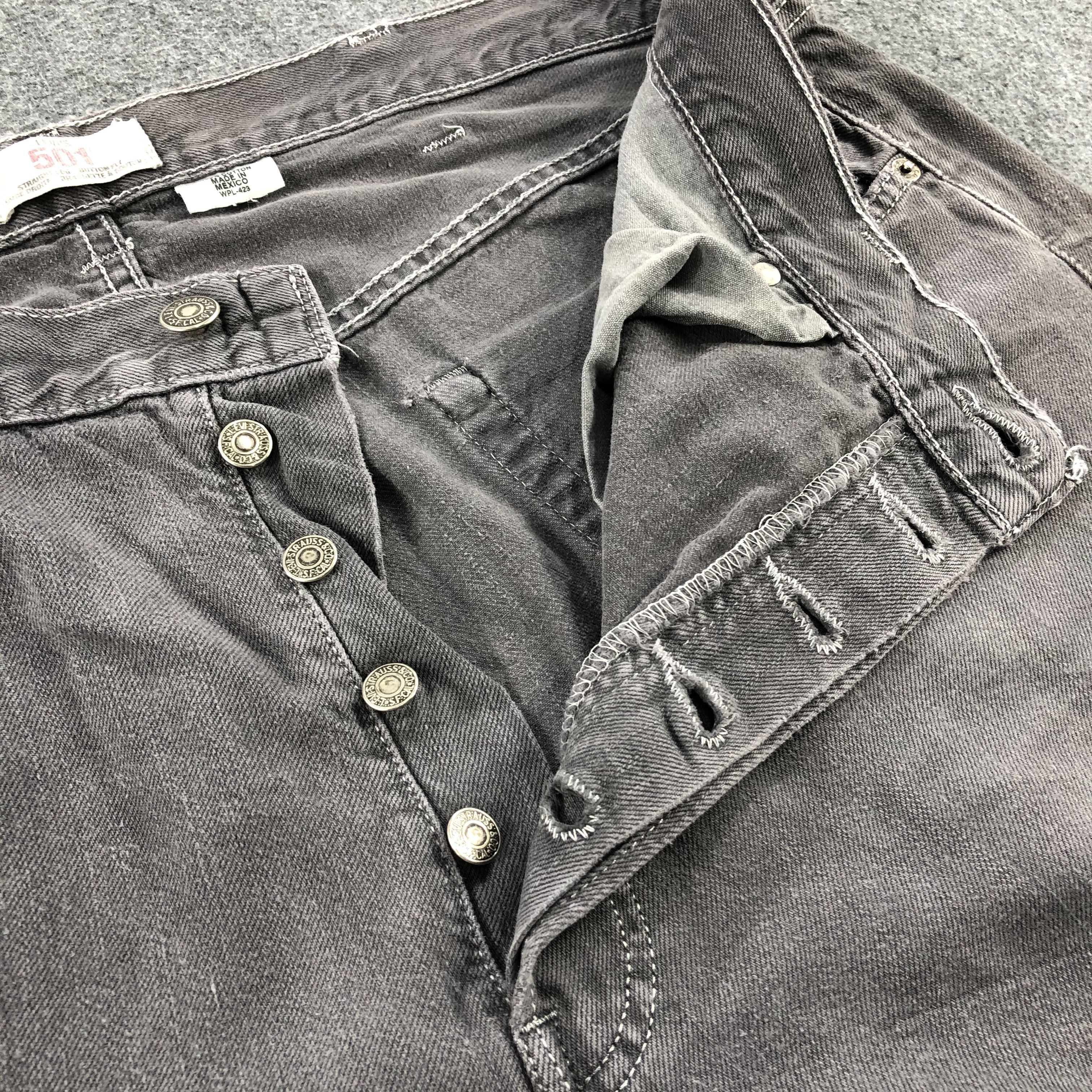 Levi's Vintage Faded Black Levis 501 Jeans-JM1667 Size US 38 / EU 54 - 11 Thumbnail