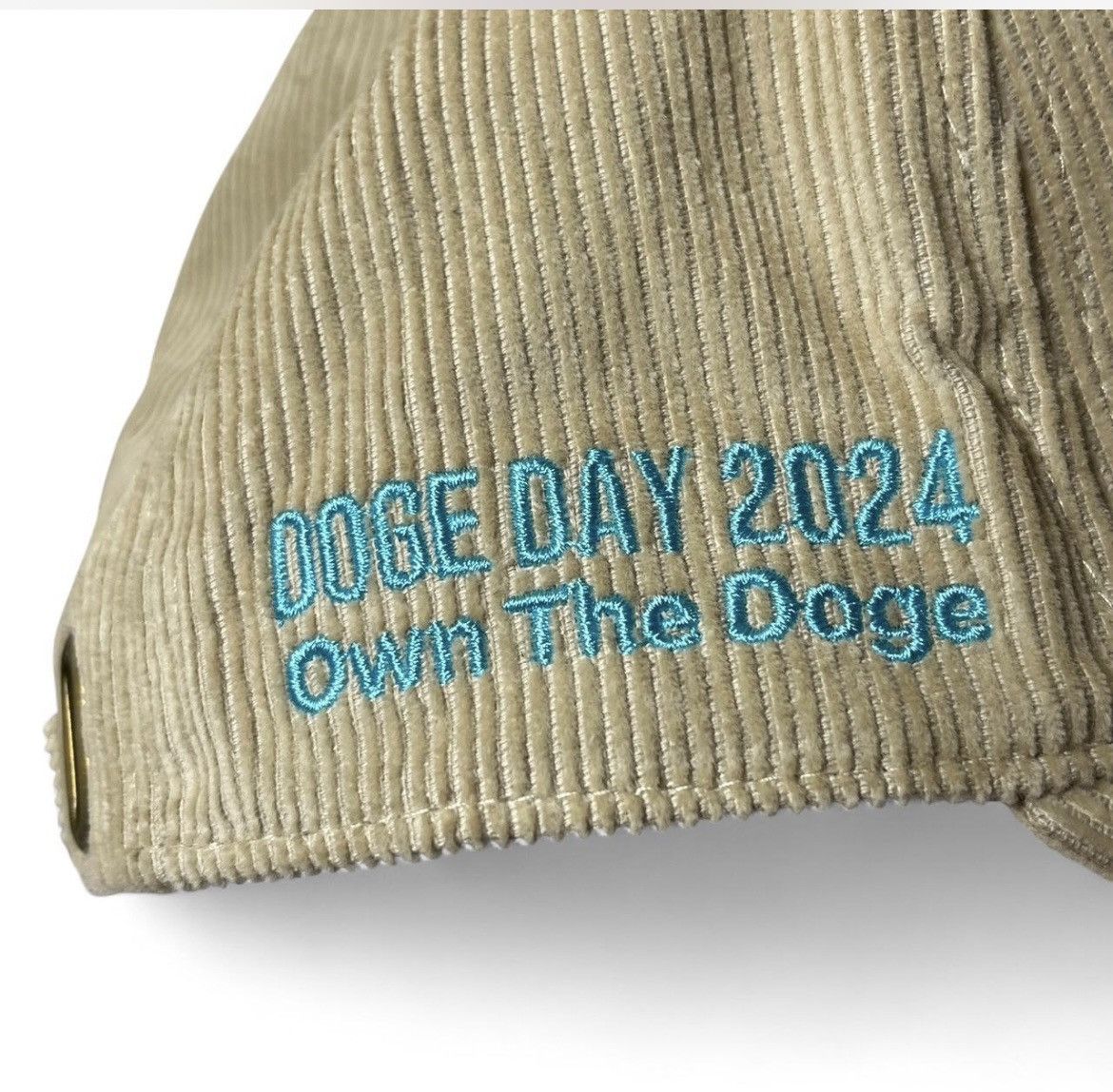 Other Doge Day 2024 Corduroy Dad Hat Tan Heart Patch Strapback Size ONE SIZE - 2 Thumbnail