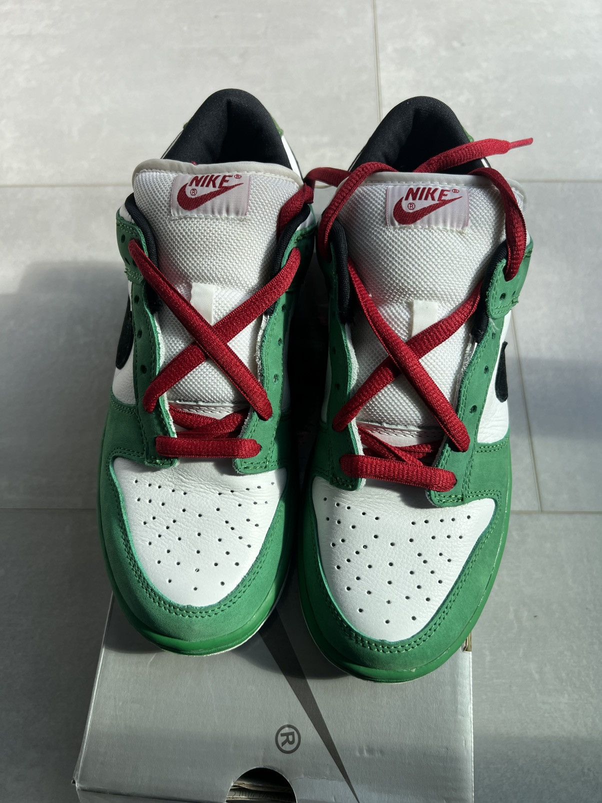 2003 Nike SB Dunk Low "Heineken" - Size 8 - 9/10 Condition