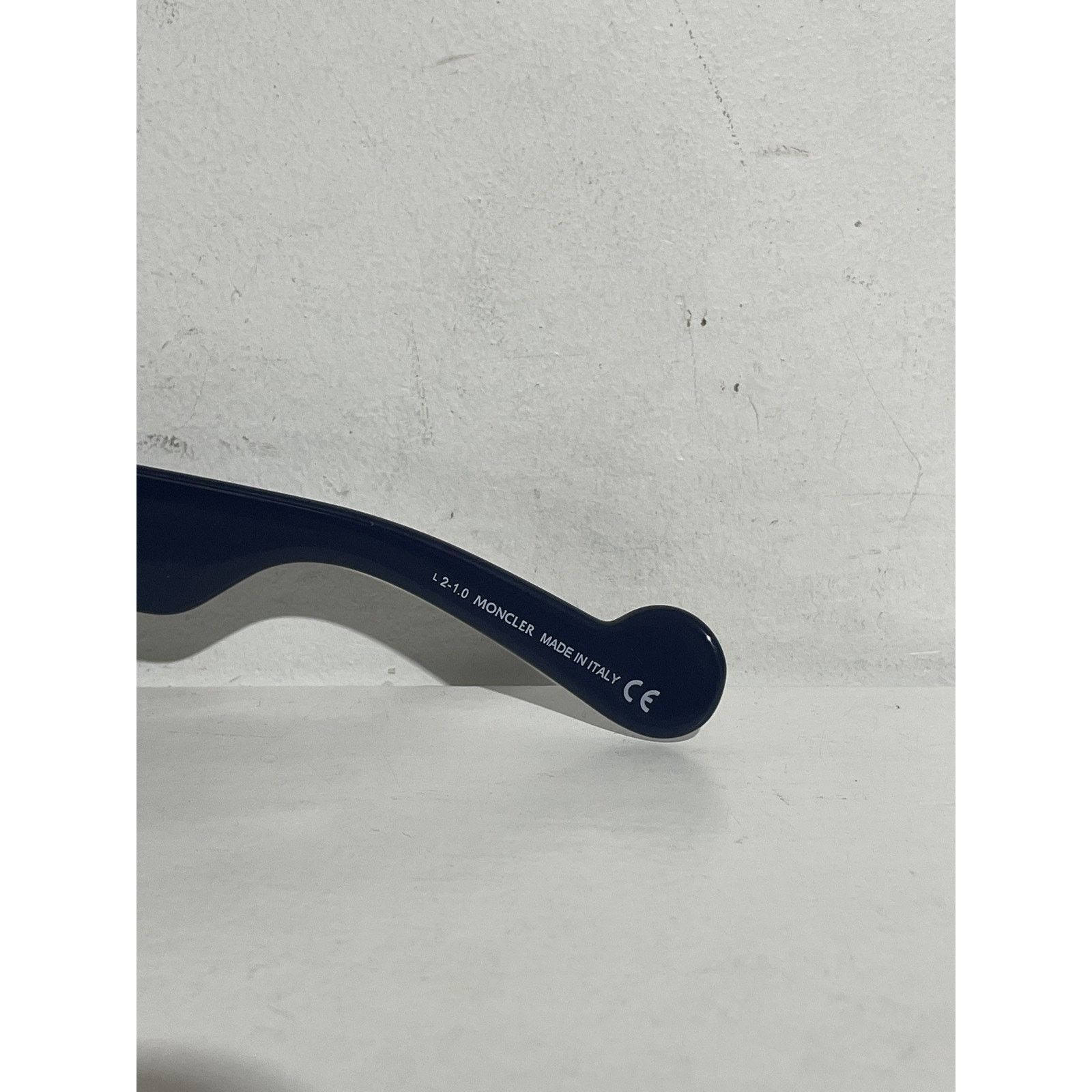 Moncler MONCLER ML 0147 MIDNIGHT NAVY SUNGLASSES PREOWNED Size ONE SIZE - 5 Thumbnail