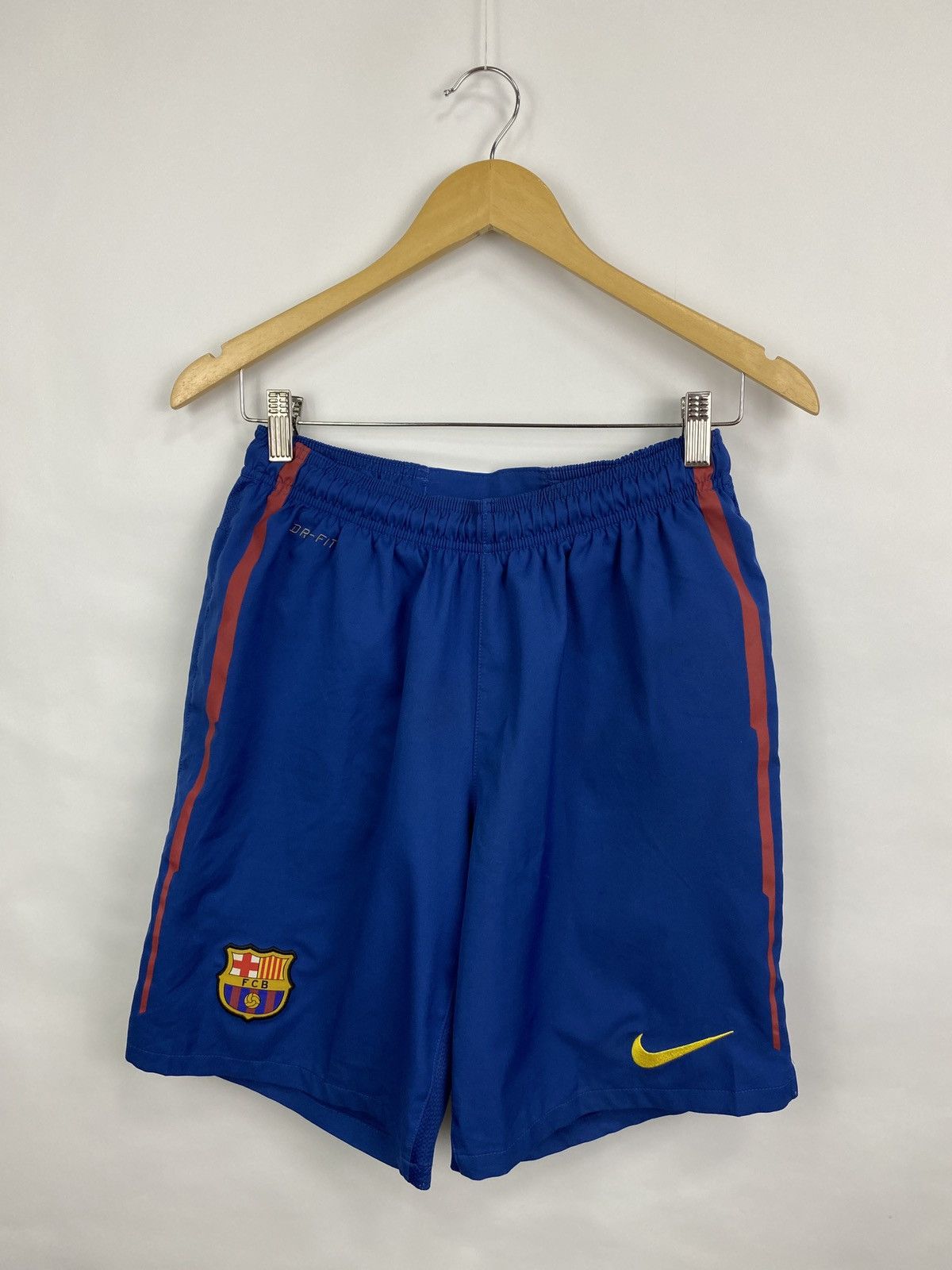 Nike Y2K F. C. Barcelona Nike Soccer Shorts Blokecore Rare Retro Size US 32 / EU 48 - 2 Thumbnail
