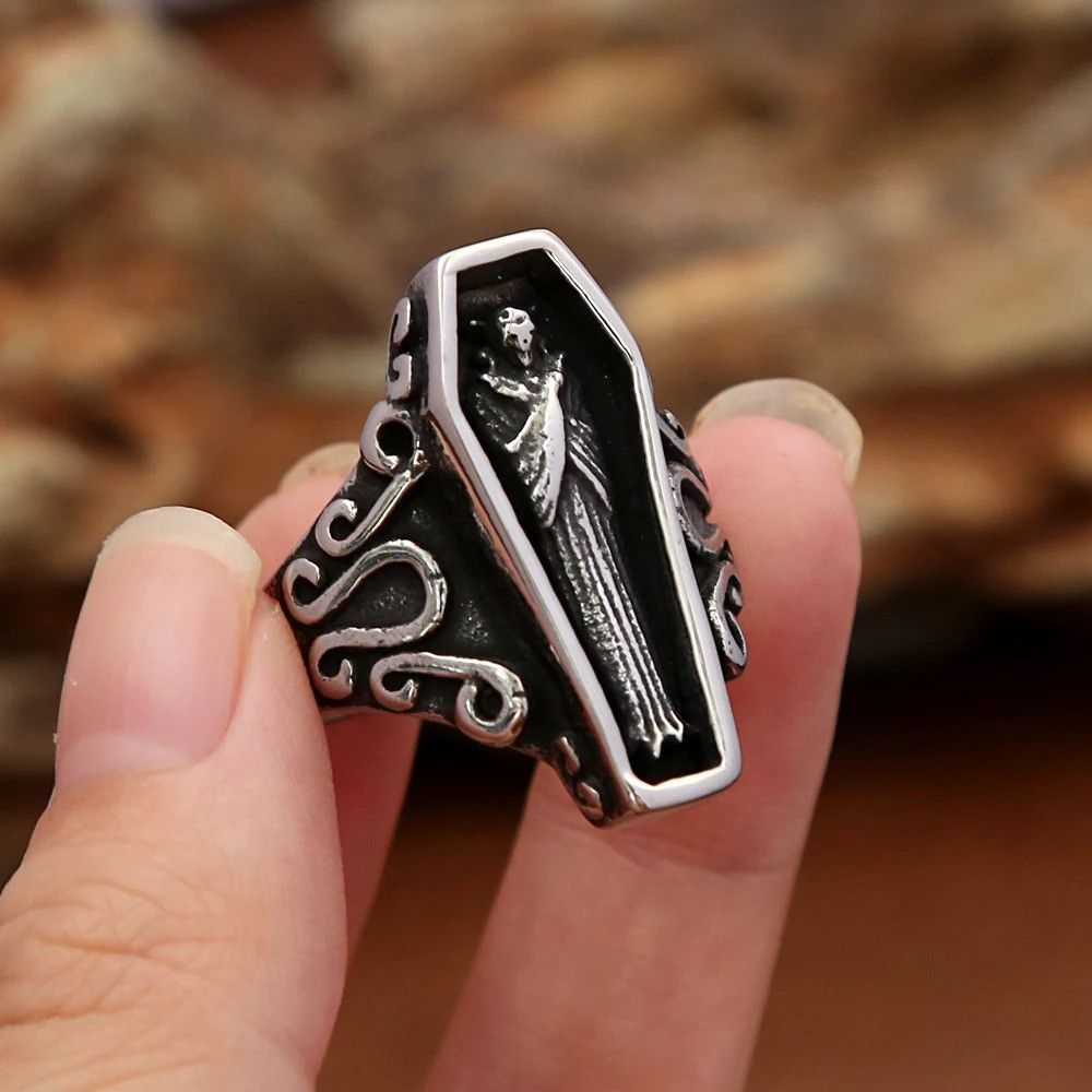 Vintage Retro Unique Vampire Skull Ring Size ONE SIZE - 2 Thumbnail