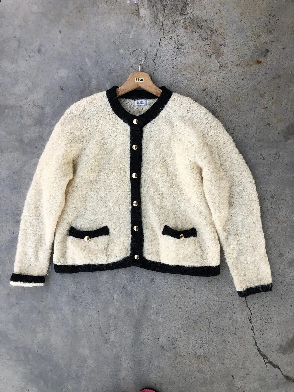 Homespun Knitwear Vintage Knitware Fleece/Fluffy Sweater Like cardigan Size US M / EU 48-50 / 2 - 1 Thumbnail