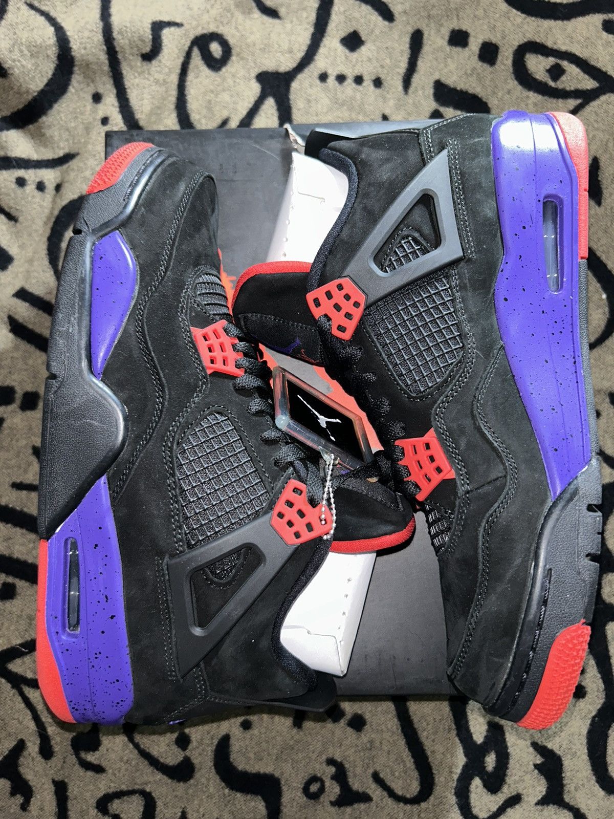Jordan Brand 2019 Air jordan IV 4 “Drake Edition” Raptors Size US 9.5 / EU 42-43 - 4 Thumbnail