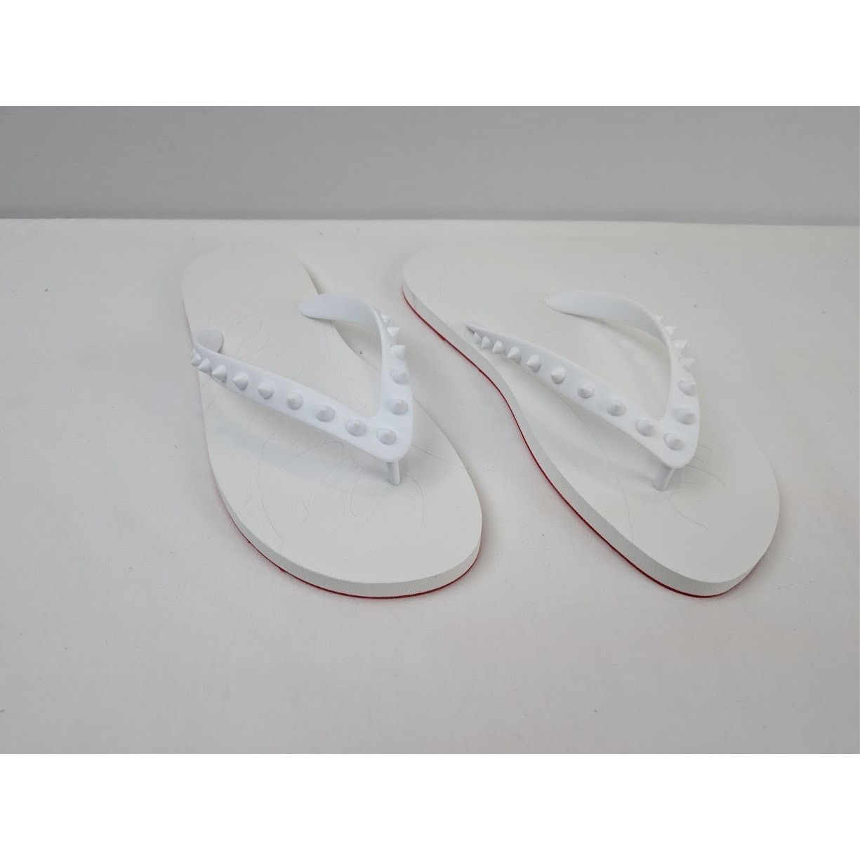 Christian Louboutin o1rshd1 Loubi Flip Flat Slippers in White Size US 10 / EU 43 - 5 Thumbnail