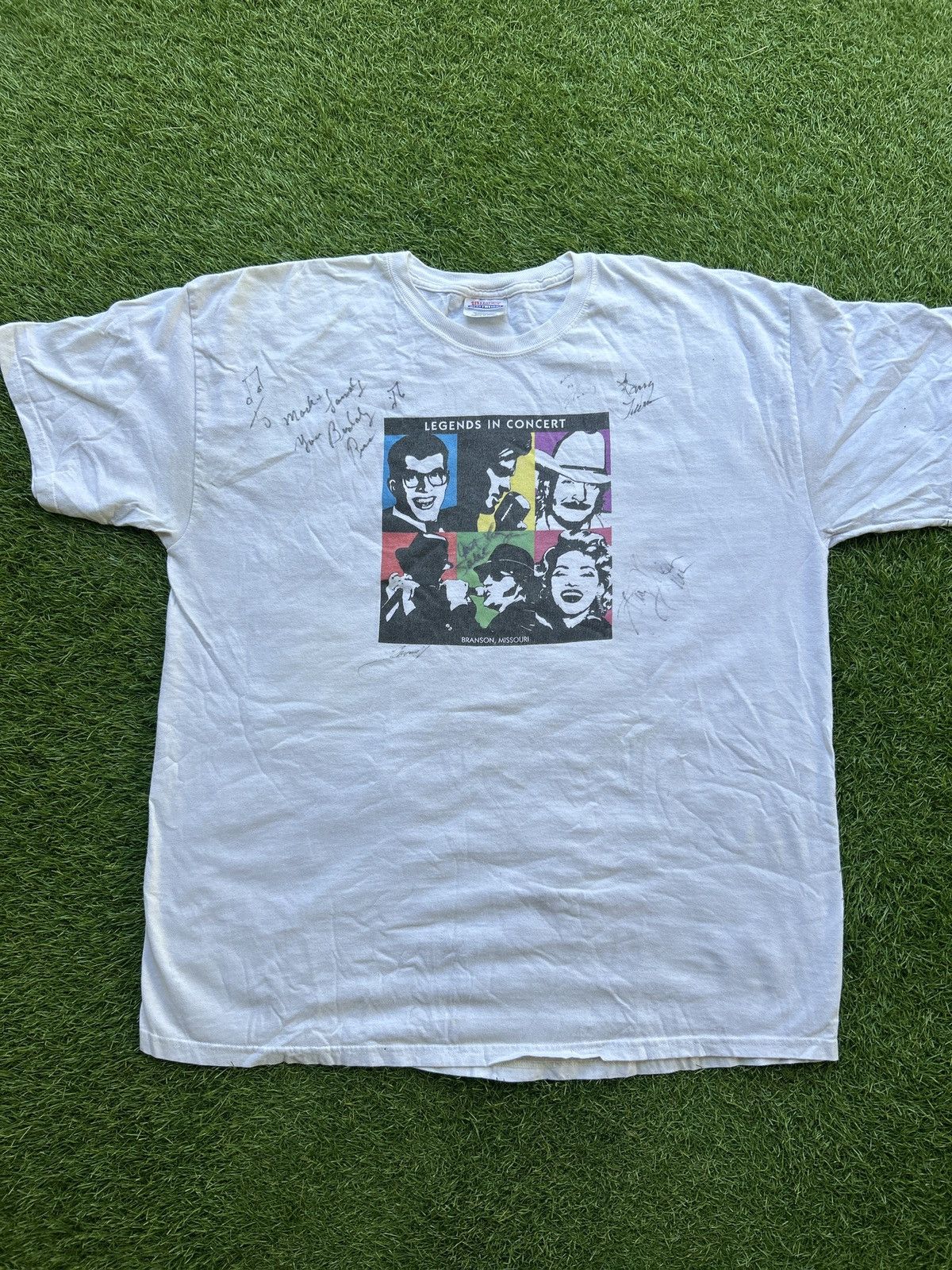 Vintage VTG 90’s Legends in Concert Branson Missouri T-Shirt XL Size US XL / EU 56 / 4 - 1 Thumbnail