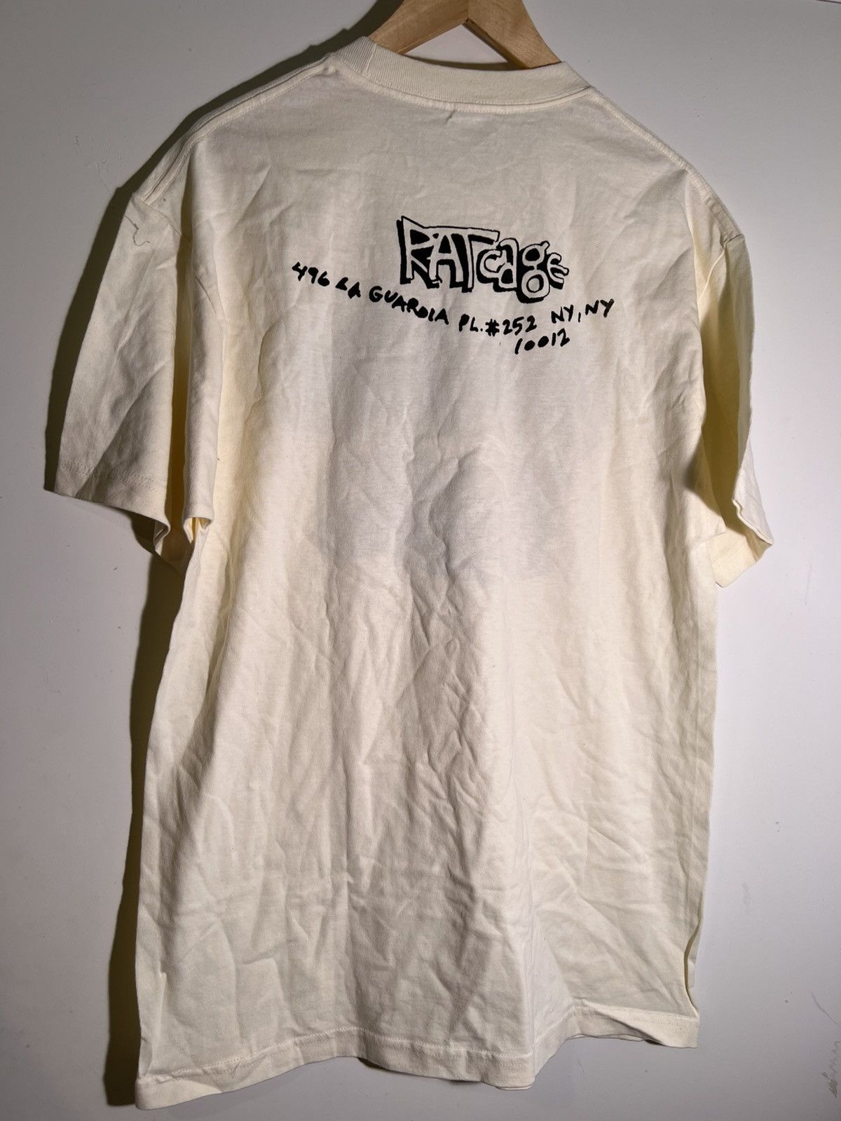 Vintage Y2K 2000’s VTG Vintage Beastie Boys Rap Rock Band Tee Shirt Size US XL / EU 56 / 4 - 2 Thumbnail