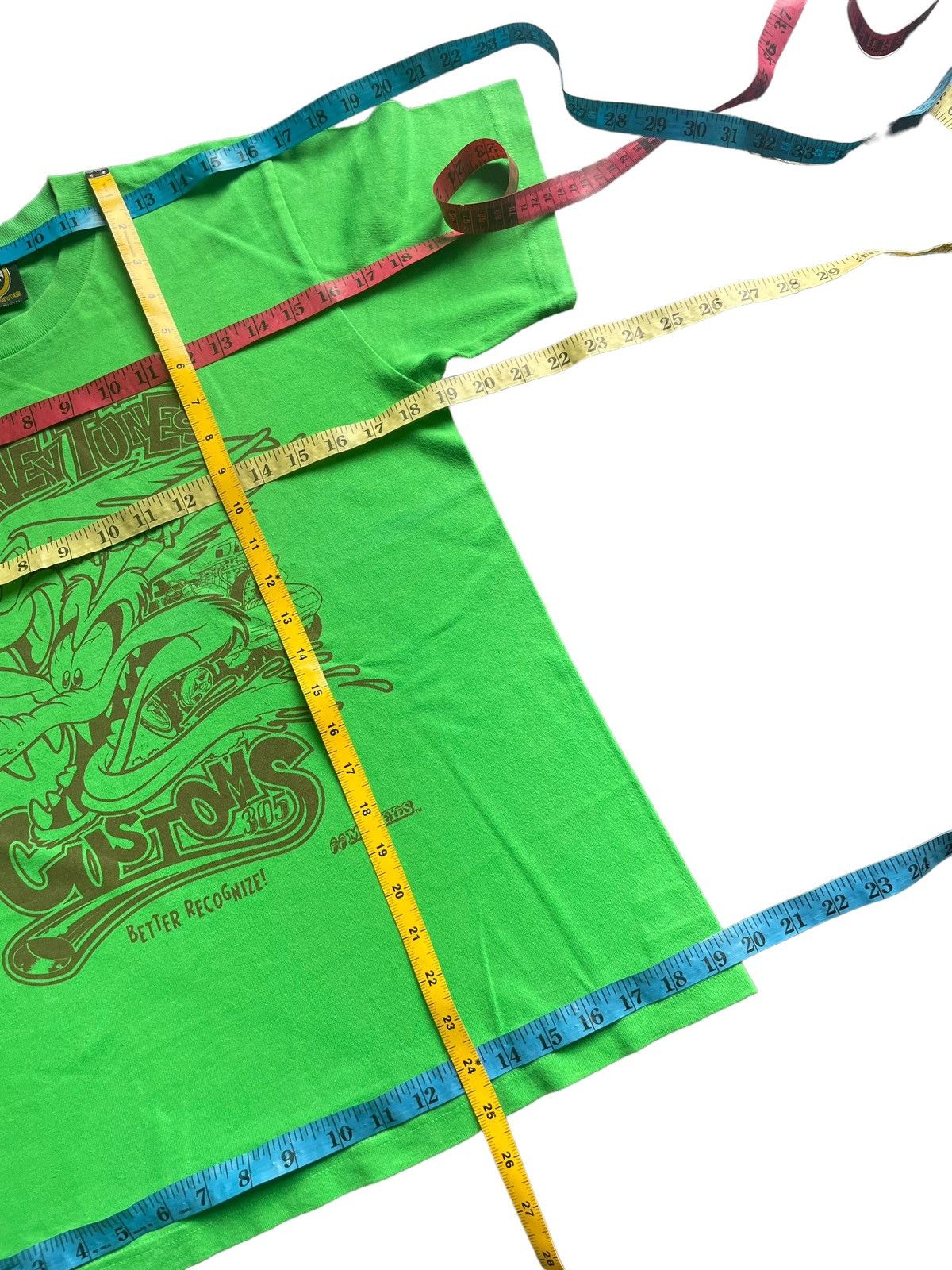 Other Mooneyes x Looney Tunes Tshirt Size US M / EU 48-50 / 2 - 8 Thumbnail