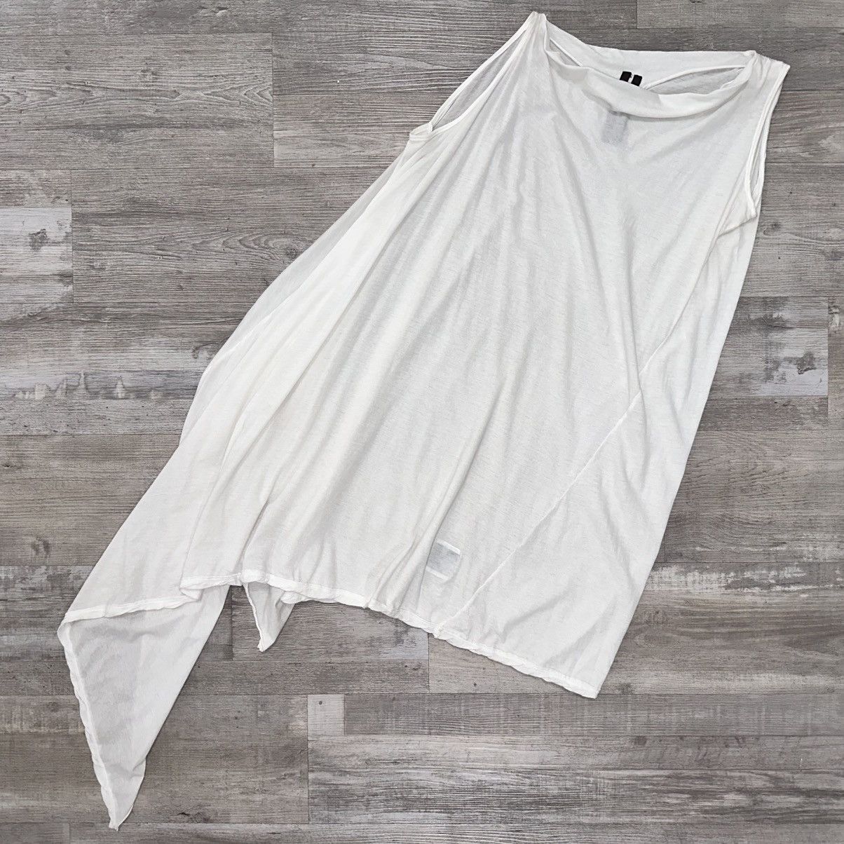 Rick Owens Drkshdw ROCK OWENS DRKSHDW WHITE ASYMMETRICAL DRAPED TANK Size US M / EU 48-50 / 2 - 1 Thumbnail