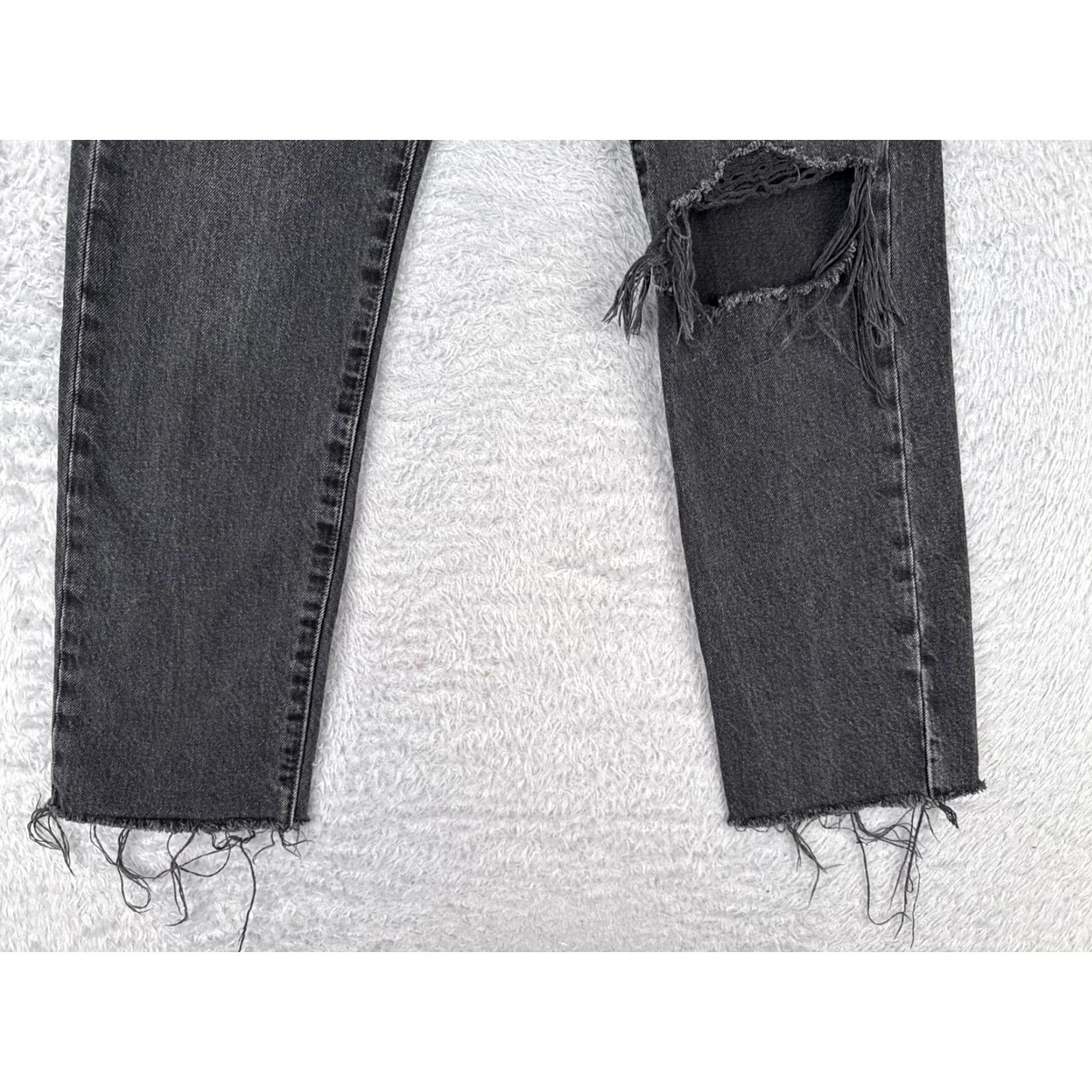 Levi's VINTAGE Levis Premium Jeans Womens 23 Black Denim Big E Wedgie Straight Mid Rise 23x24 Size 40" / US 18 - 2 Thumbnail