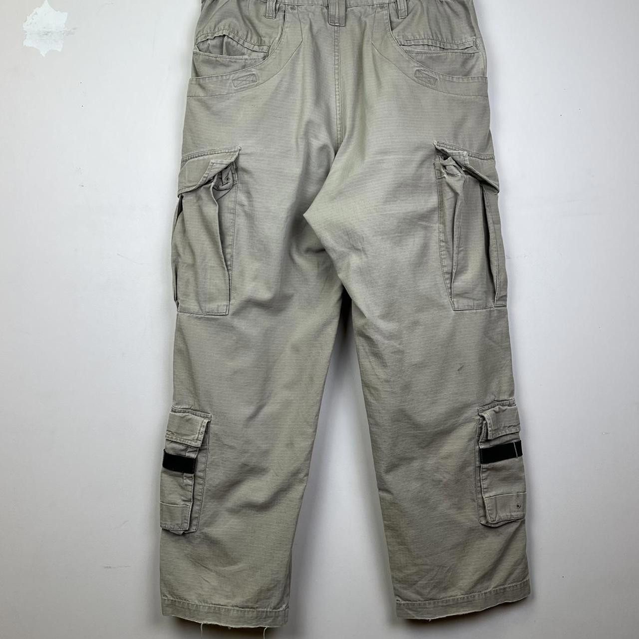 Woolrich Woolen Mills Woolrich Vintage Cargo Pants - Durable Outdoor Wear Size US 34 / EU 50 - 2 Thumbnail