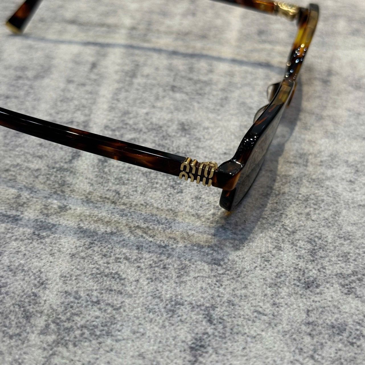 Miu Miu MIU MIU 0MU 11ZS VAU2Z1 Size ONE SIZE - 3 Thumbnail