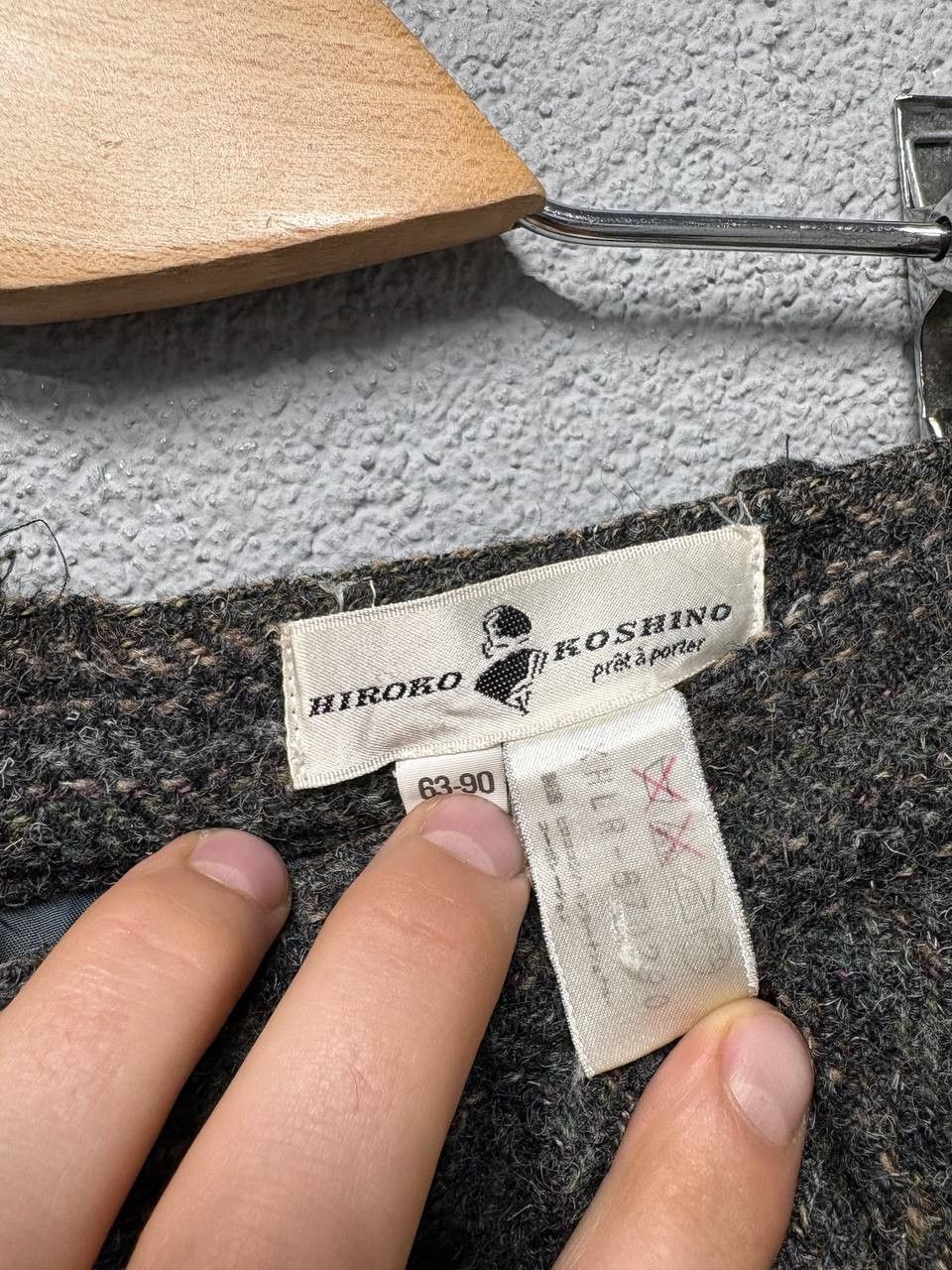 Hiroko Koshino Homme Hiroko Koshino womens wool casual pants size XS / S Size 26" / US 2 / IT 38 - 7 Thumbnail