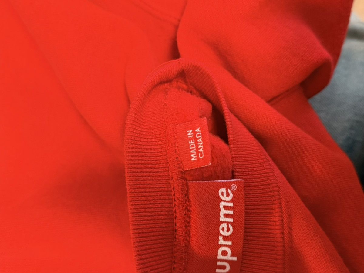 Supreme Supreme small box logo Crewneck Size US L / EU 52-54 / 3 - 4 Thumbnail