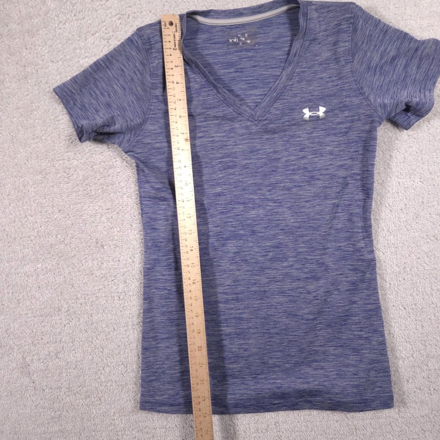 Under Armour Under Armour Shirt Womens Small Blue V Neck Short Sleeve Athletic Top Running & Gym Training Size S / US 4 / IT 40 - 6 Thumbnail
