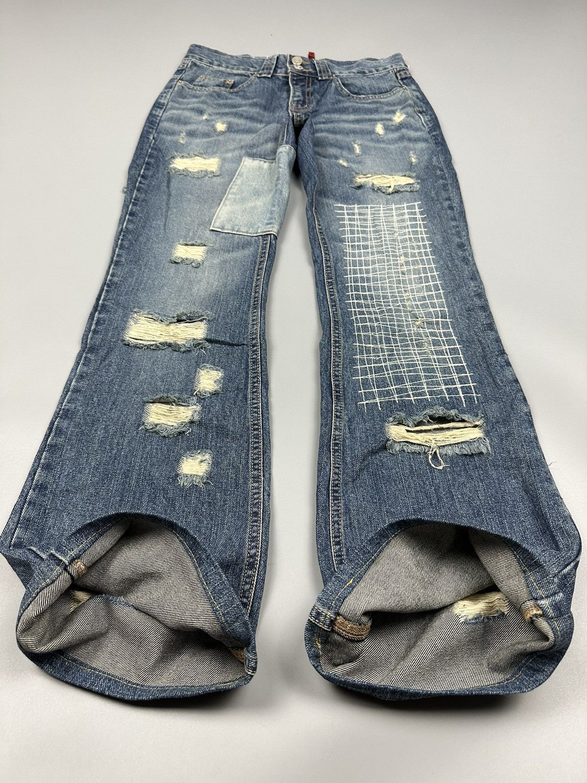 If Six Was Nine Distressed Dixie Asakura Co Ltd Flared Jeans Size US 28 / EU 44 - 5 Thumbnail