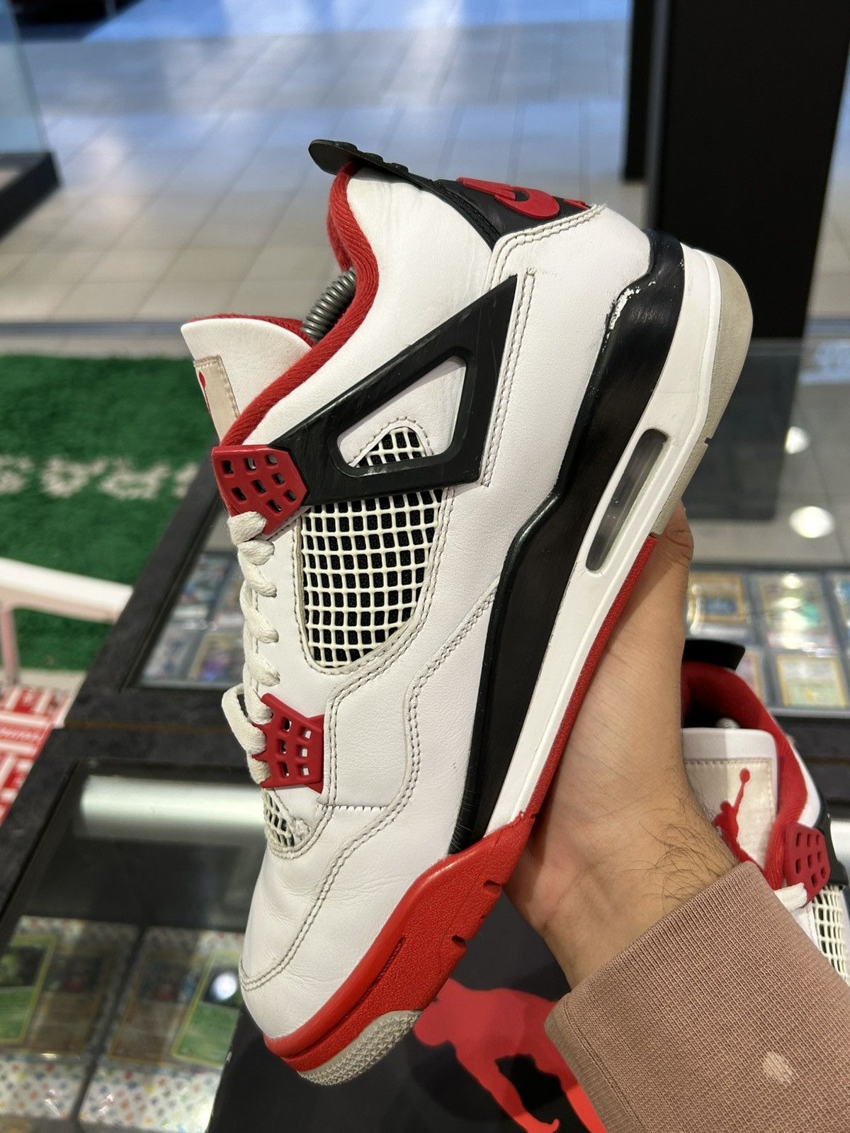 Jordan Brand Jordan 4 fire red 2020 Size US 8.5 / EU 41-42 - 7 Thumbnail