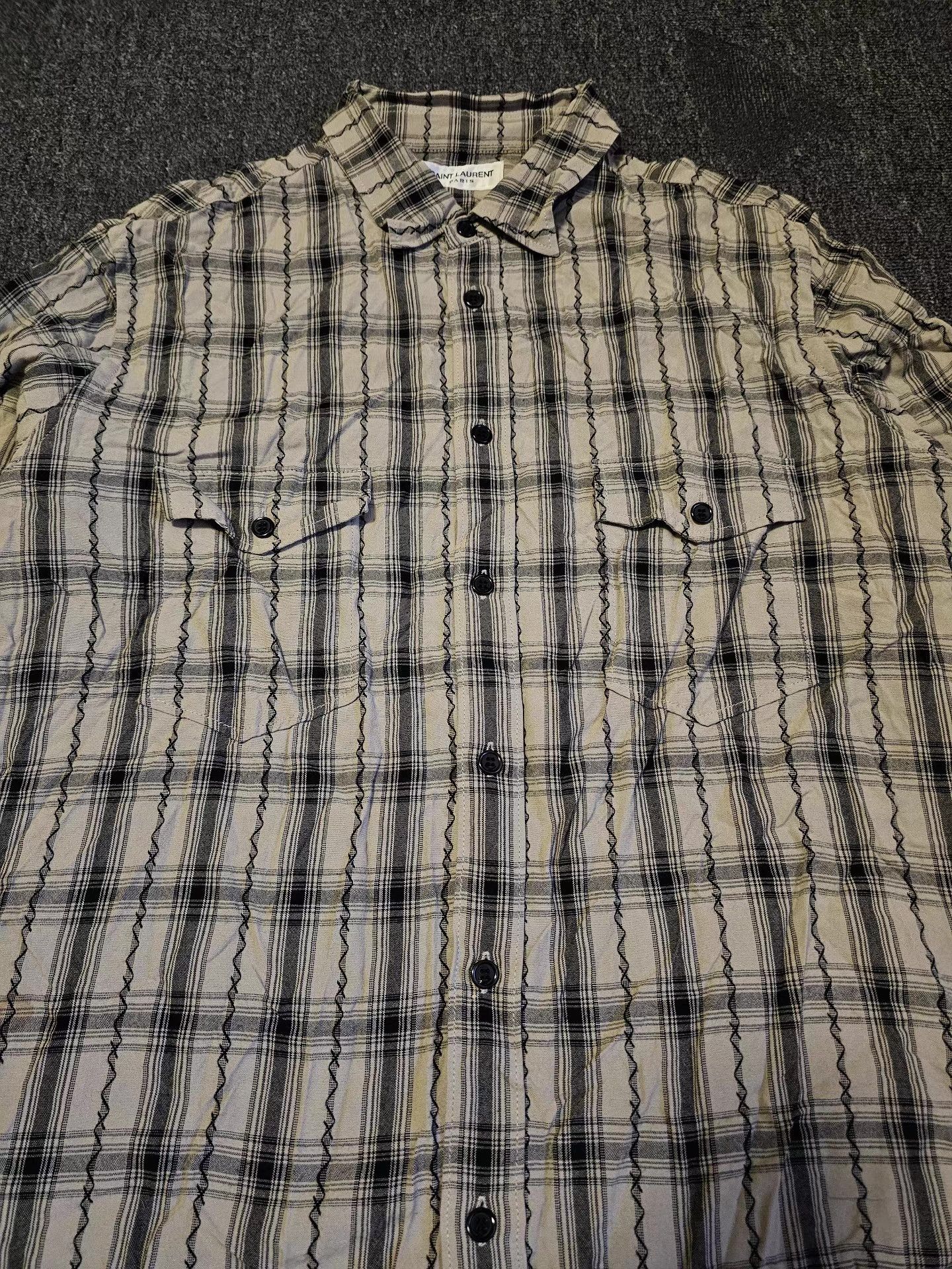 Saint Laurent Paris Saint Laurent Oversize Shirt. Q4 Size US XL / EU 56 / 4 - 2 Thumbnail