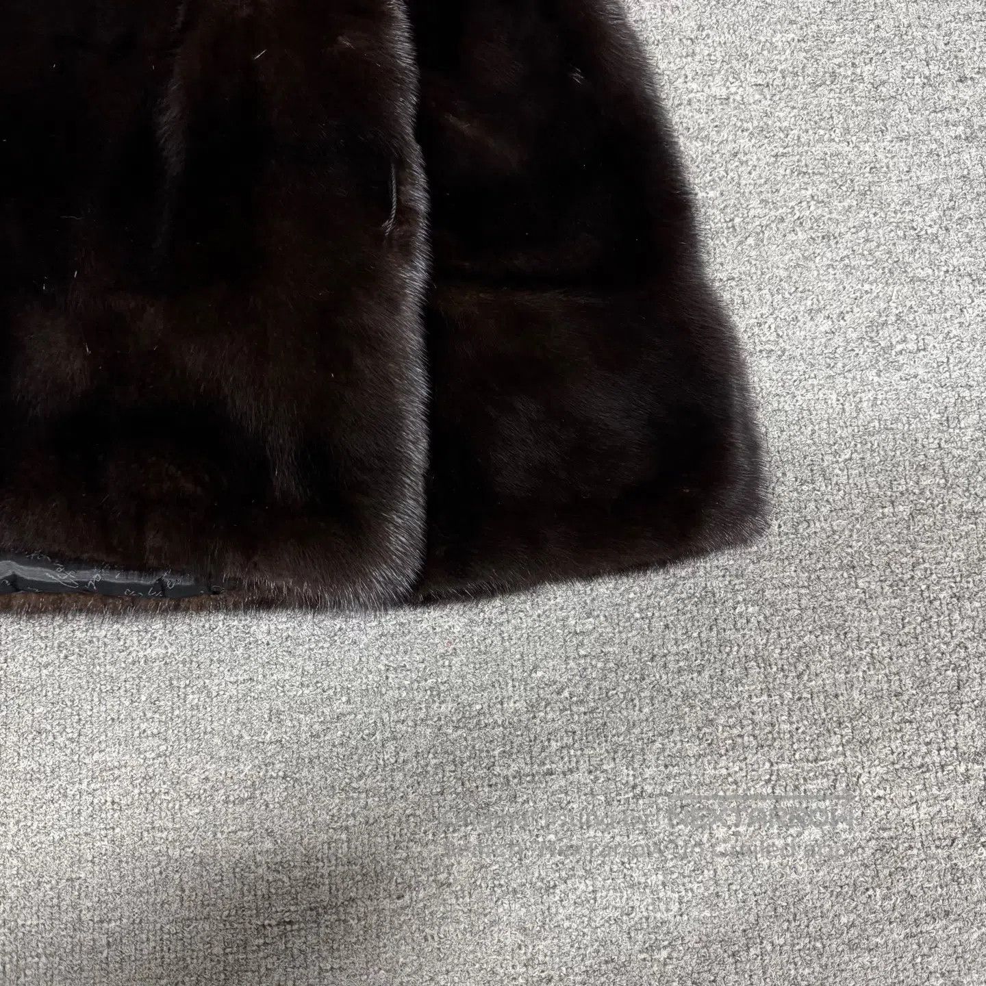 Fendi FENDI Short fur coat| Size L / US 10 / IT 46 - 4 Thumbnail
