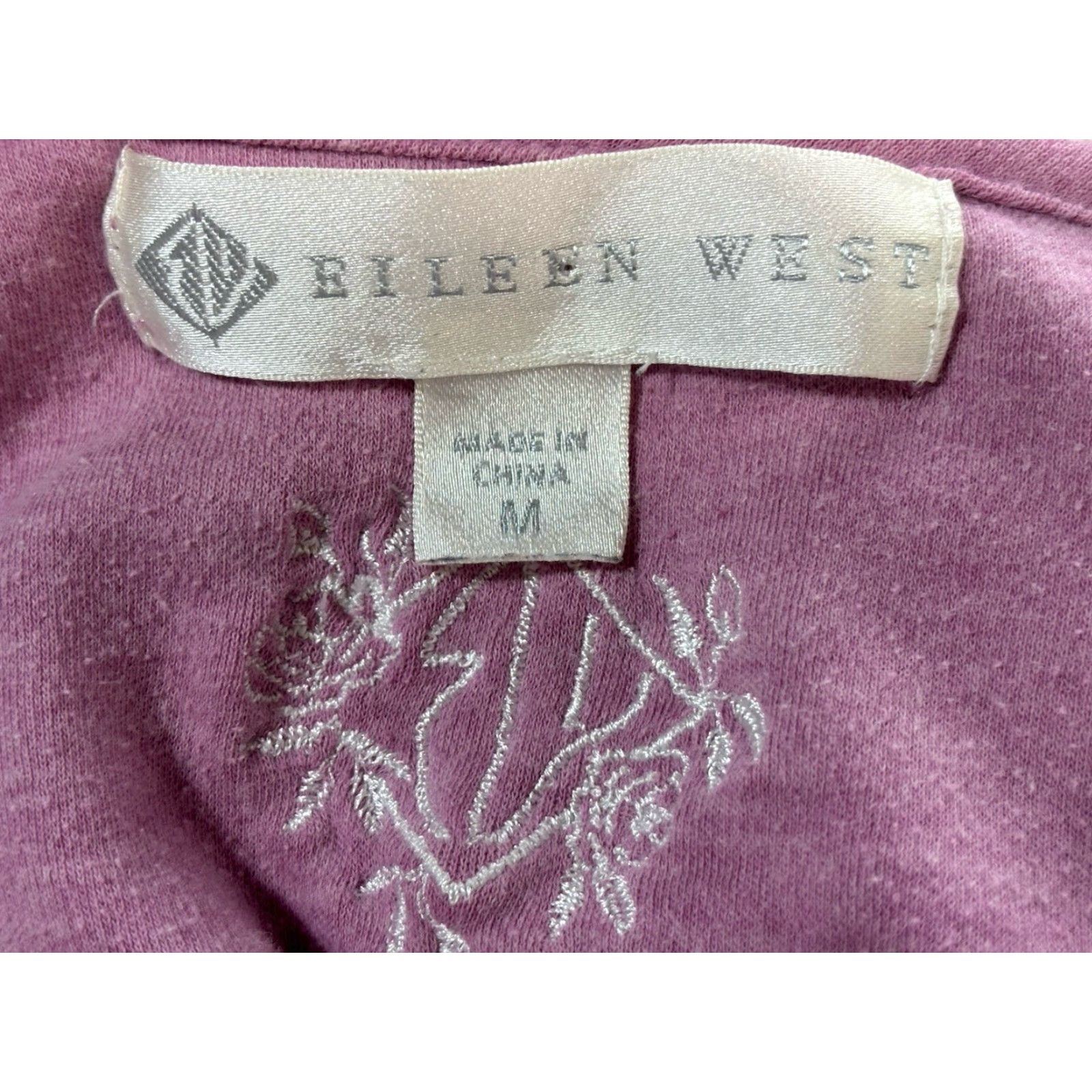 Vintage VINTAGE Eileen West Nightgown Long Sleeve Medium Lilac Cotton Blend Lace Trim Womens Gown Pullover Nightgown Size M / US 6-8 / IT 42-44 - 6 Thumbnail