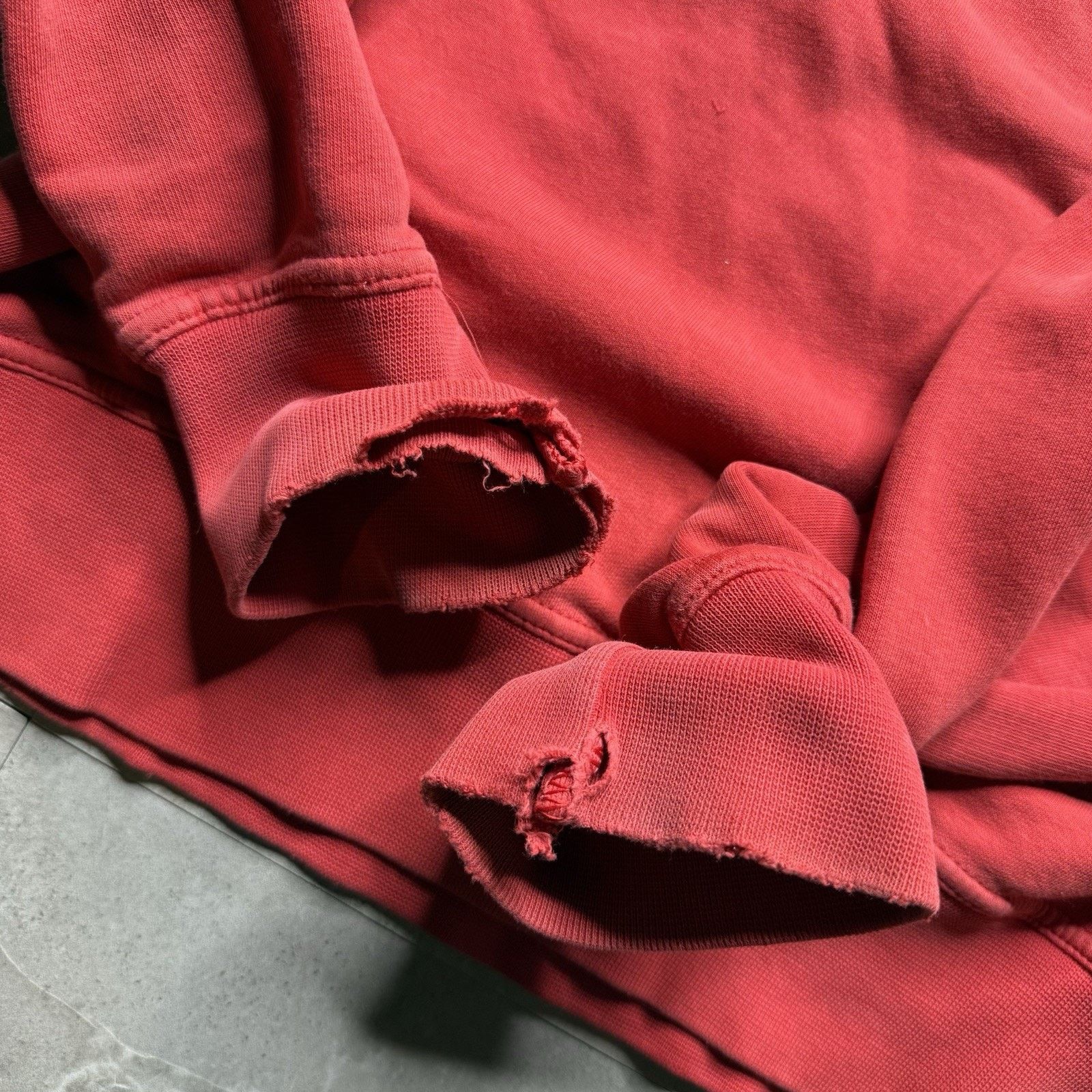 Nike Vintage Nike Spell Out Red Hoodie Silver Bar Tag Size US M / EU 48-50 / 2 - 7 Thumbnail