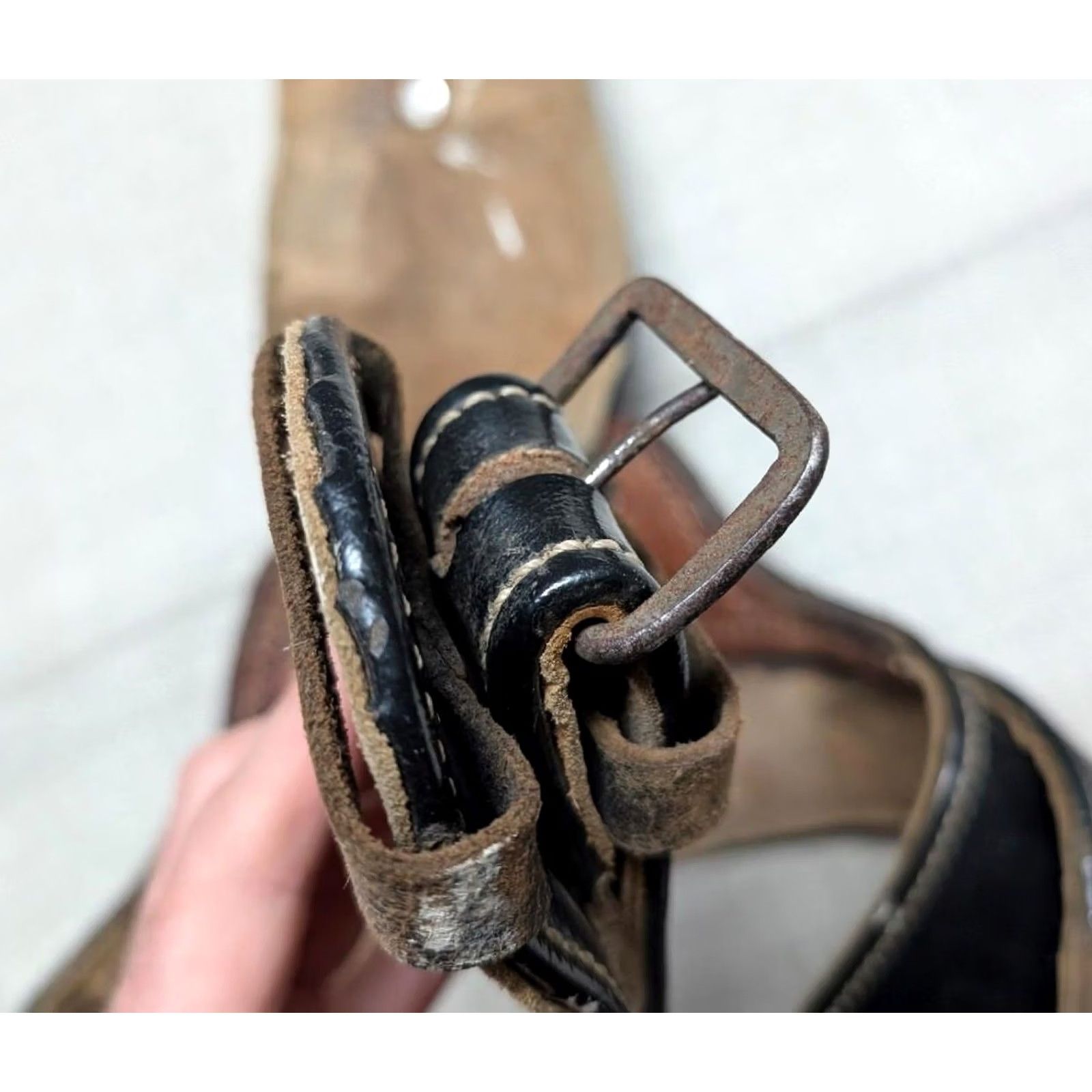 Vintage VINTAGE black leather vinyl GUN HOLSTER PISTOL AMMO cartridge 36 Men Size 36 - 6 Thumbnail