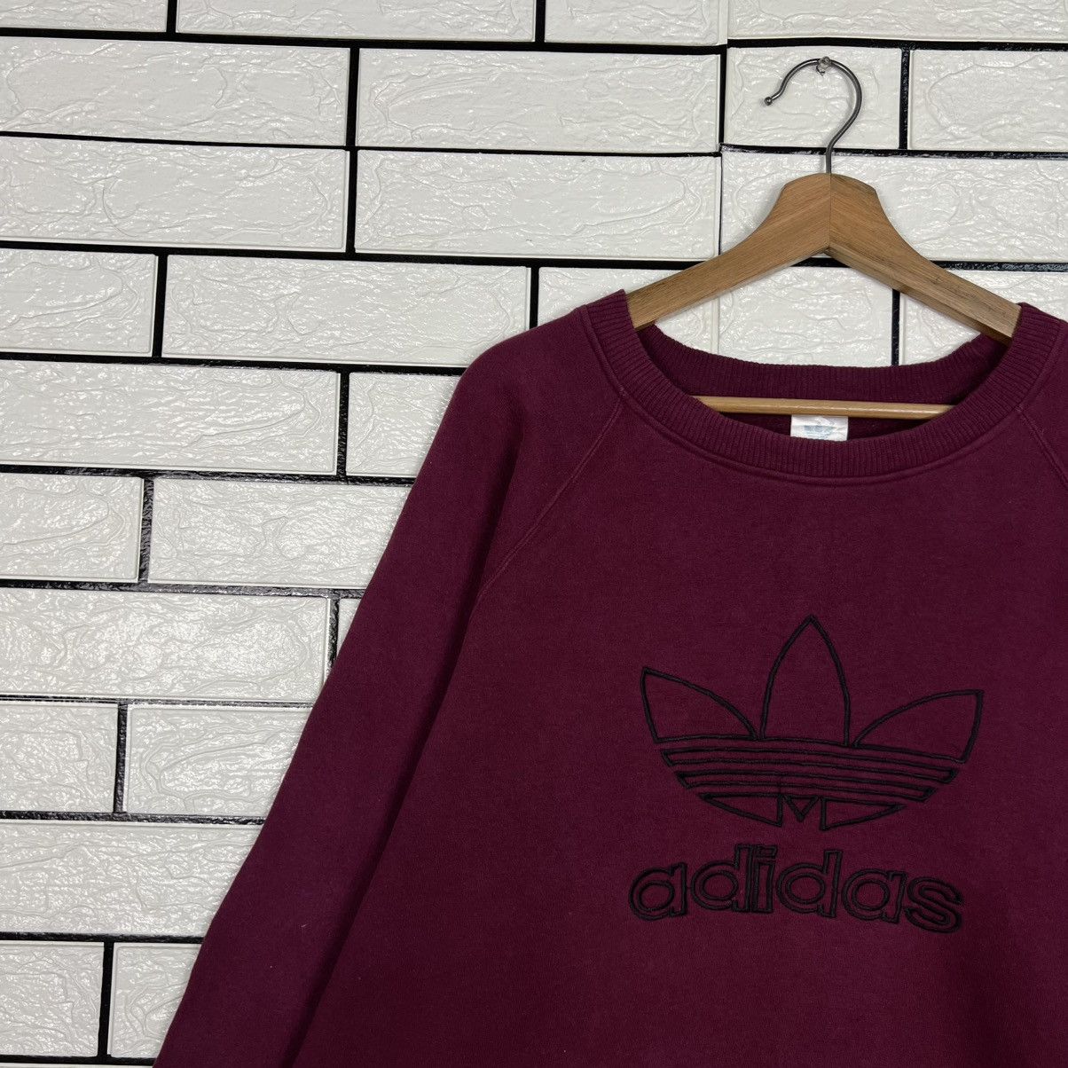 Adidas Vintage 90s ADIDAS Privasport Big Logo Sweatshirt #4026-C183 Size US M / EU 48-50 / 2 - 4 Thumbnail