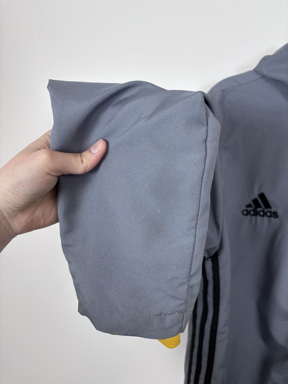 Adidas Adidas Juventus 2016/2017 Presentation Jacket Hooded Soccer Size US M / EU 48-50 / 2 - 13 Thumbnail