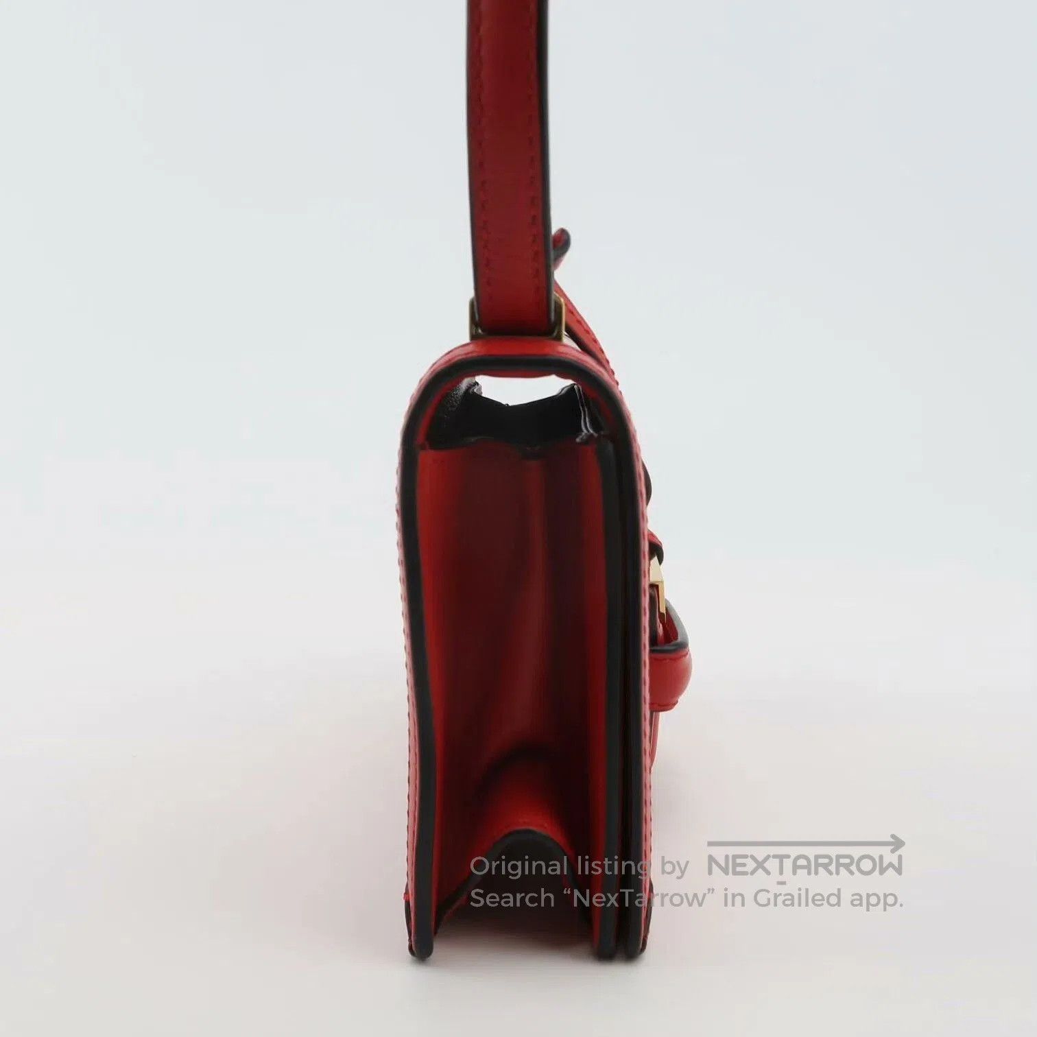 Loewe Loewe Barcelona Triangle Bag Red Small. Size ONE SIZE - 3 Thumbnail