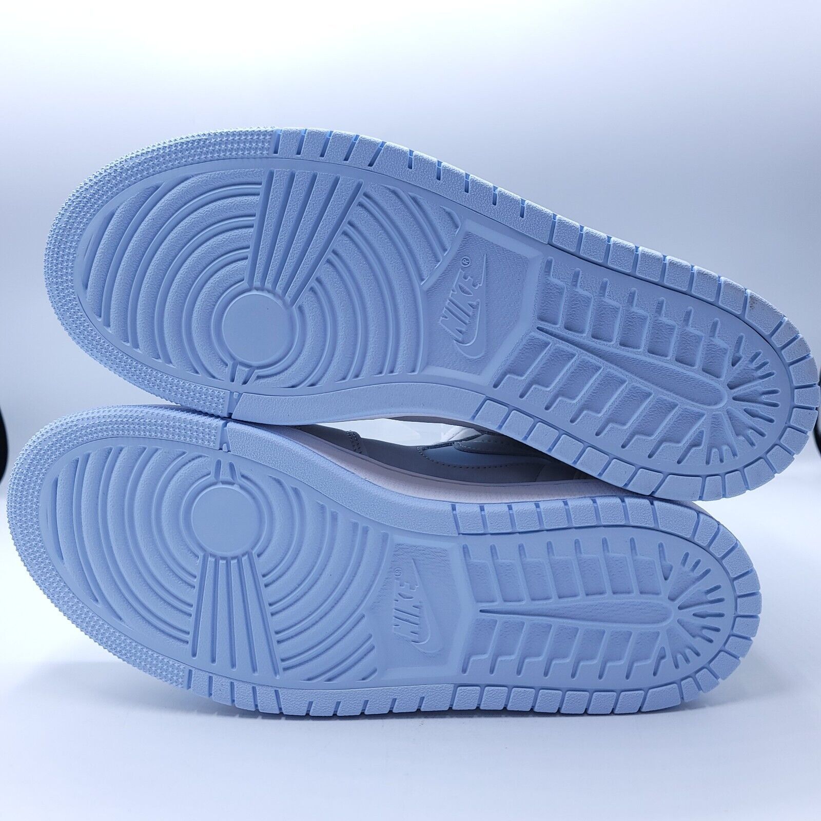 Nike Nike Air Jordan 1 Zoom Air Shoe Womens Size 10 CT0979-004 Size US 10 / IT 40 - 7 Thumbnail