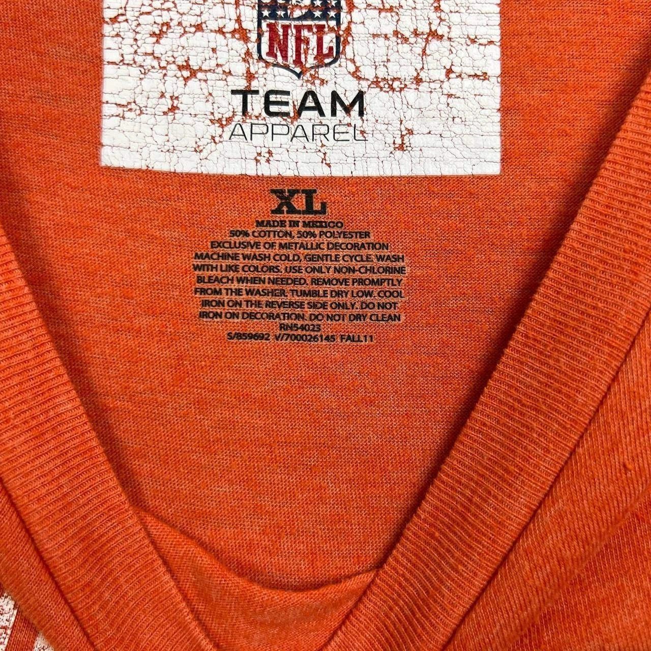 Other Miami Dolphins Shirt M Orange NFL Short Sleeve Crew Neck XL Size US XL / EU 56 / 4 - 6 Thumbnail