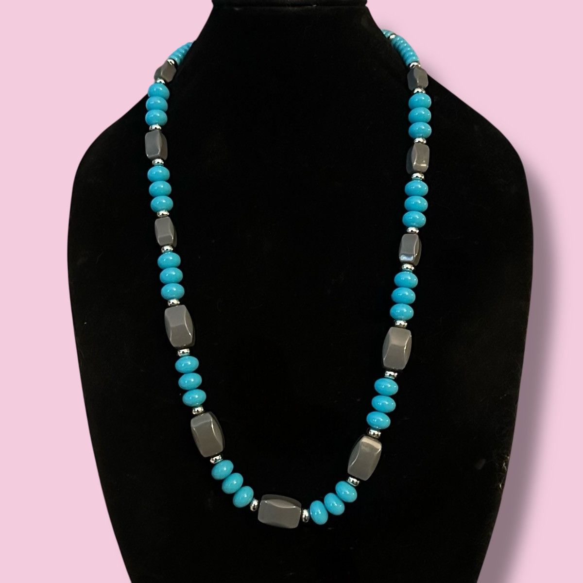 Vintage Vintage blue and gray long bead necklace Size ONE SIZE - 1 Thumbnail