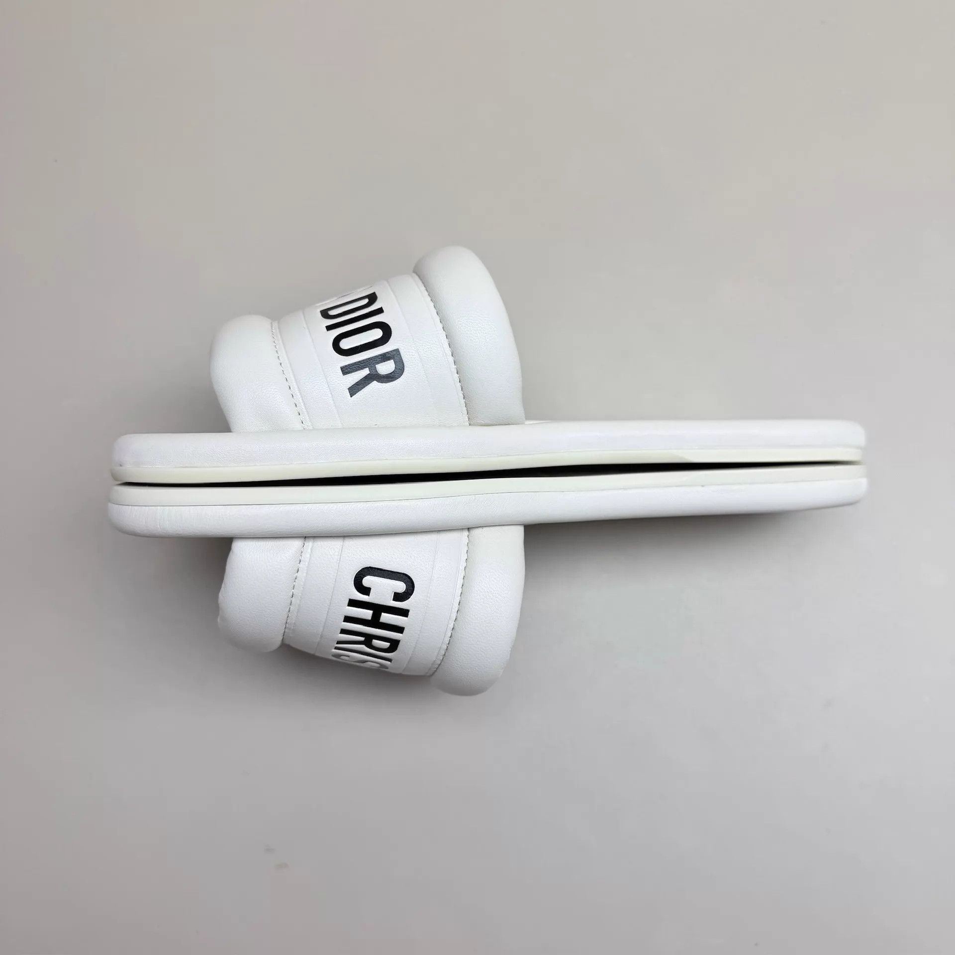 Dior Dior Black & White Logo Slippers 36.5 New Unworn Size US 6 / IT 36 - 4 Thumbnail