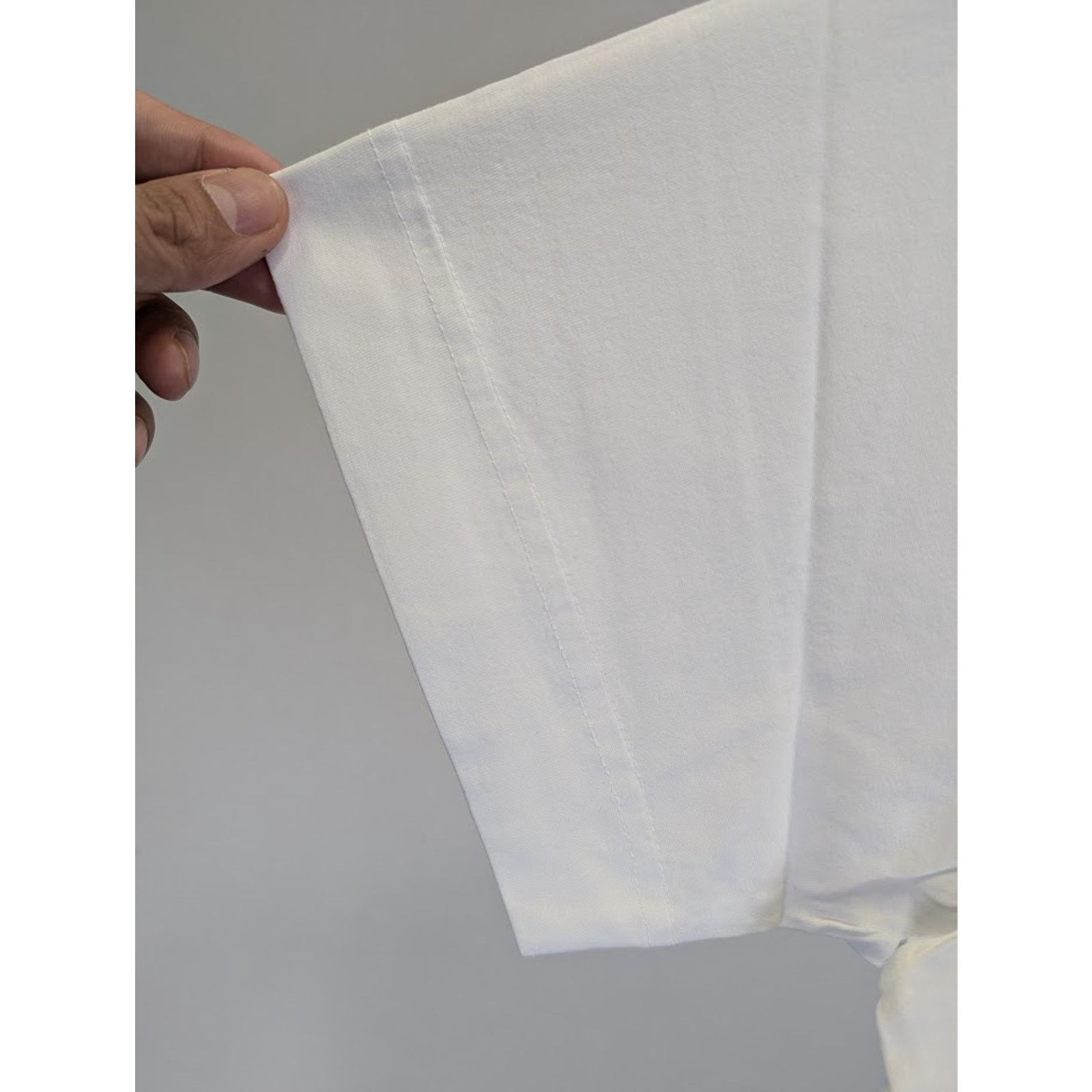 Givenchy o1rshd1 T-Shirt in White Size US M / EU 48-50 / 2 - 10 Thumbnail
