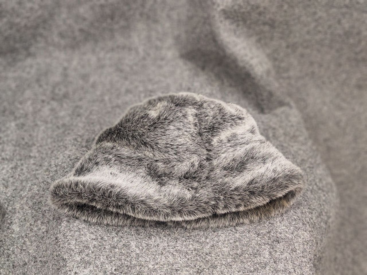 Japanese Brand Vintage Y2K Japan Style Fuzzy Gray Hat Panama Cap Unisex Size ONE SIZE - 9 Thumbnail