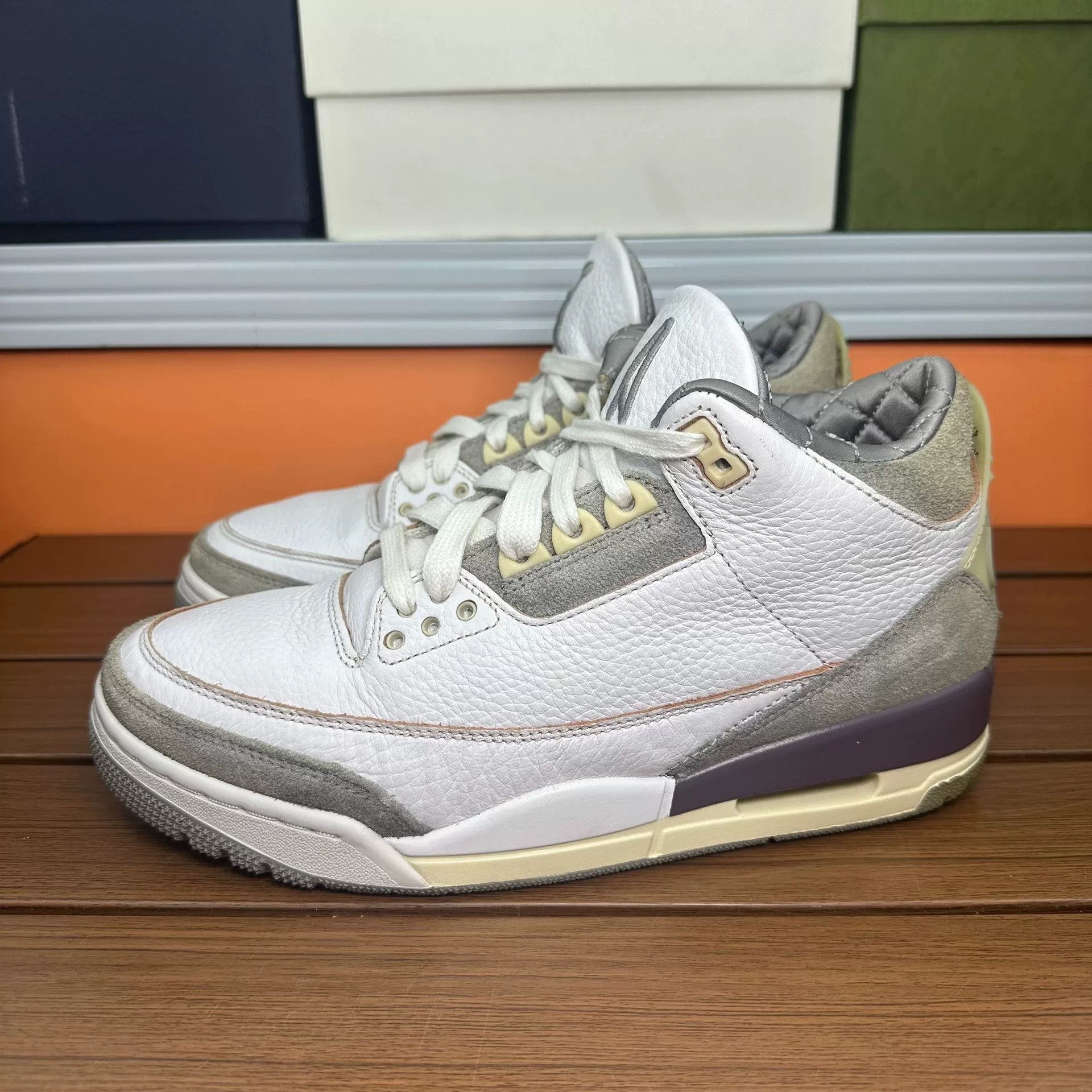 Nike Nike AJ3 Collab White Lowtop Sneakers 7 Men Size US 7 / EU 40 - 1 Thumbnail