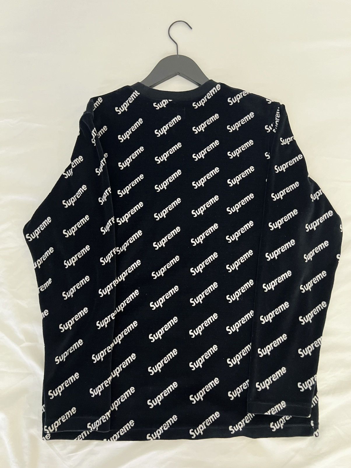 Supreme FW17 SUPREME VELOUR LOGO L/S Small Size US S / EU 44-46 / 1 - 2 Thumbnail