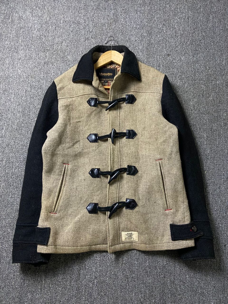 Japanese Brand Mxmilian Brand Duffle Jacket with Toggle Buttons (189) Size US XL / EU 56 / 4 - 1 Thumbnail