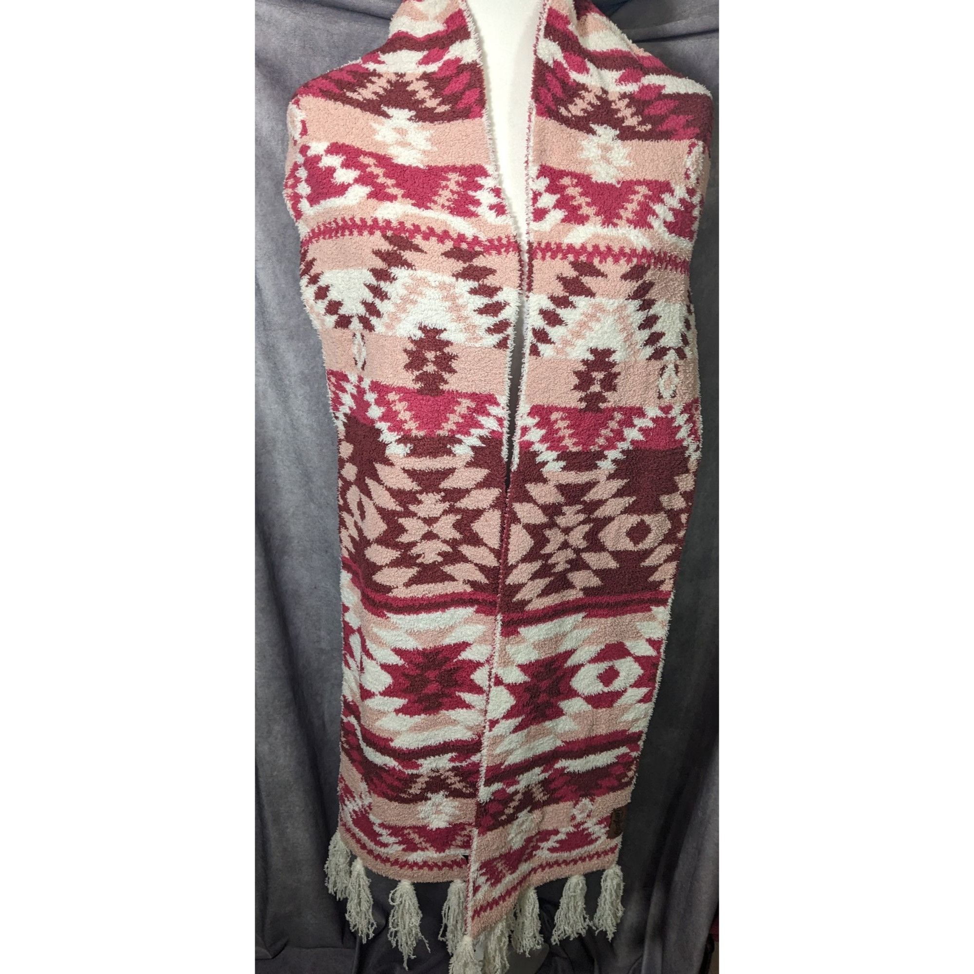 Other Idyllwind Cozytown USA Plush Pink Southwestern Print Fringe Size ONE SIZE - 7 Thumbnail