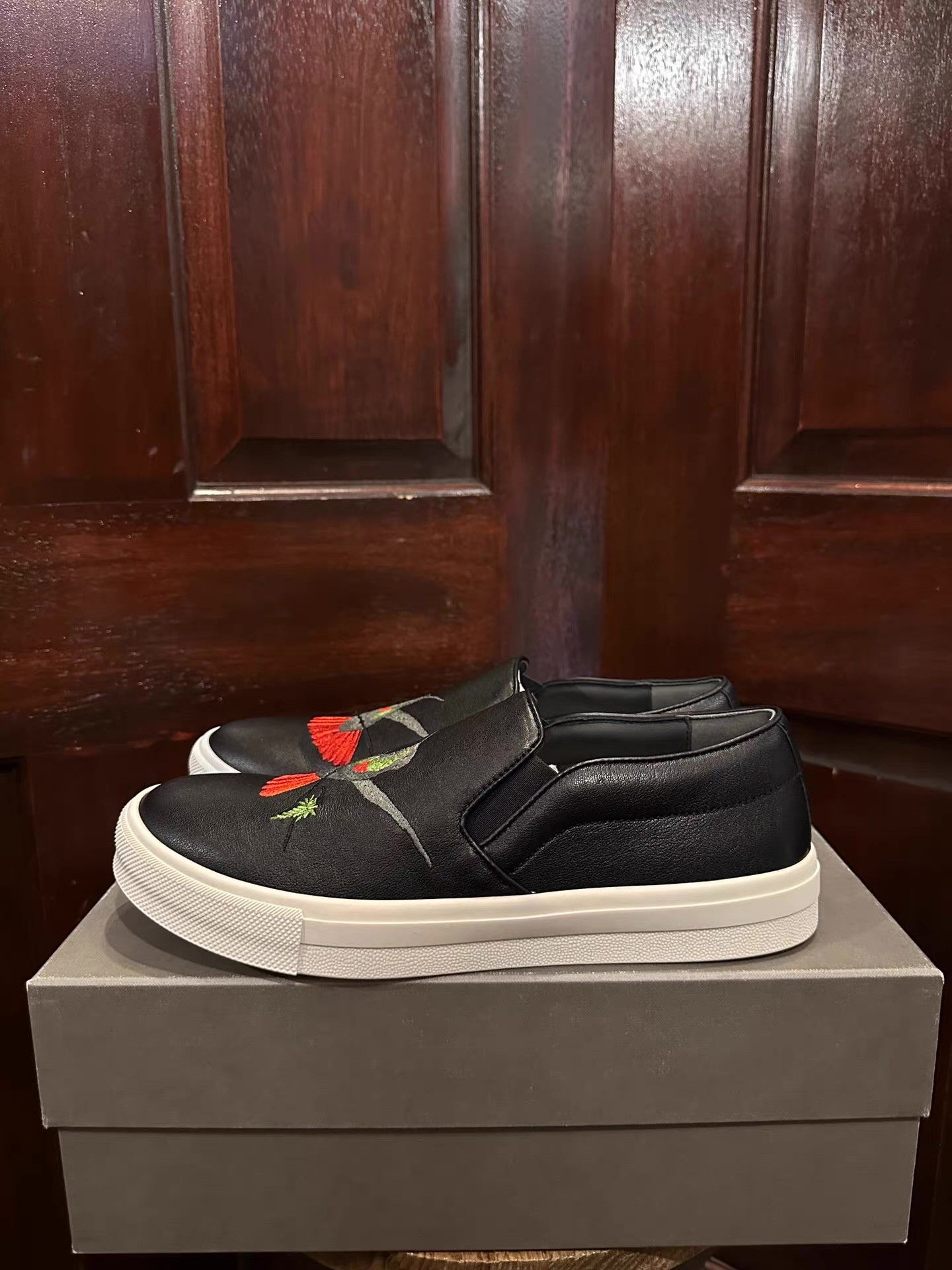 Alexander McQueen Alexander McQueen Hummingbird Embroidery Slip-Ons Ｑ25 Size US 7 / EU 40 - 3 Thumbnail