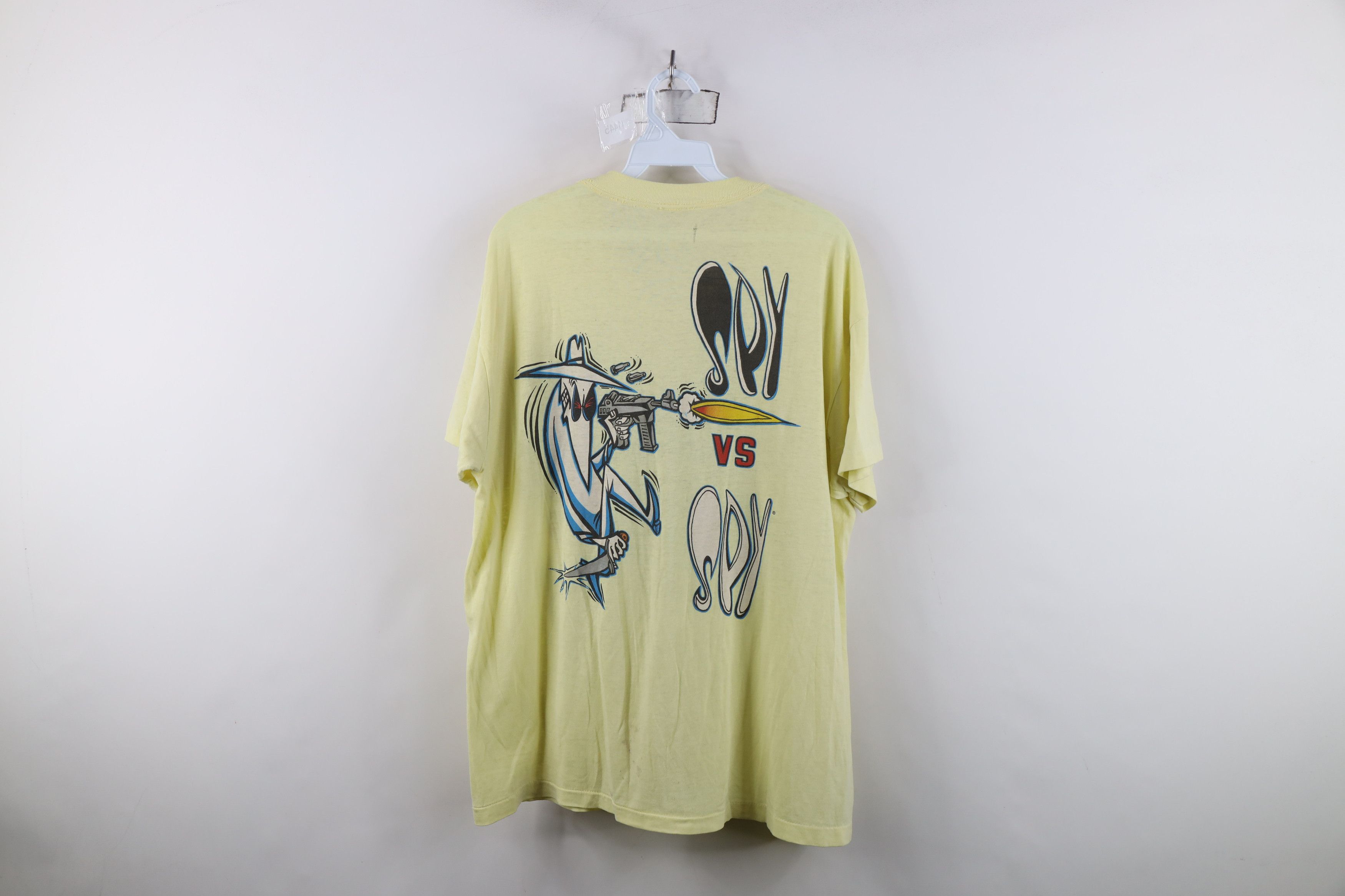 Vintage Vintage 80s Mad Magazine Spell Spy vs Spy T-Shirt Yellow USA Size US XL / EU 56 / 4 - 15 Thumbnail