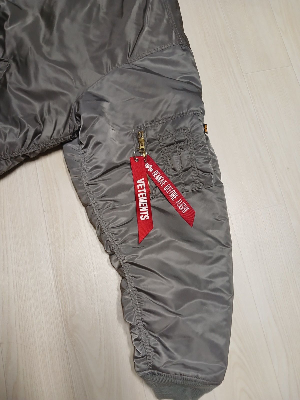 Vetements S Vetements alpha ss17 reversible oversized bomber jacket Size US M / EU 48-50 / 2 - 3 Thumbnail