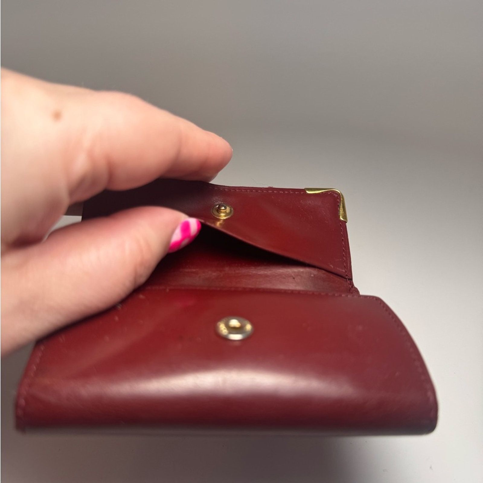 Cartier Cartier Burgundy Leather Unisex 4 Key Holder Size ONE SIZE - 12 Thumbnail