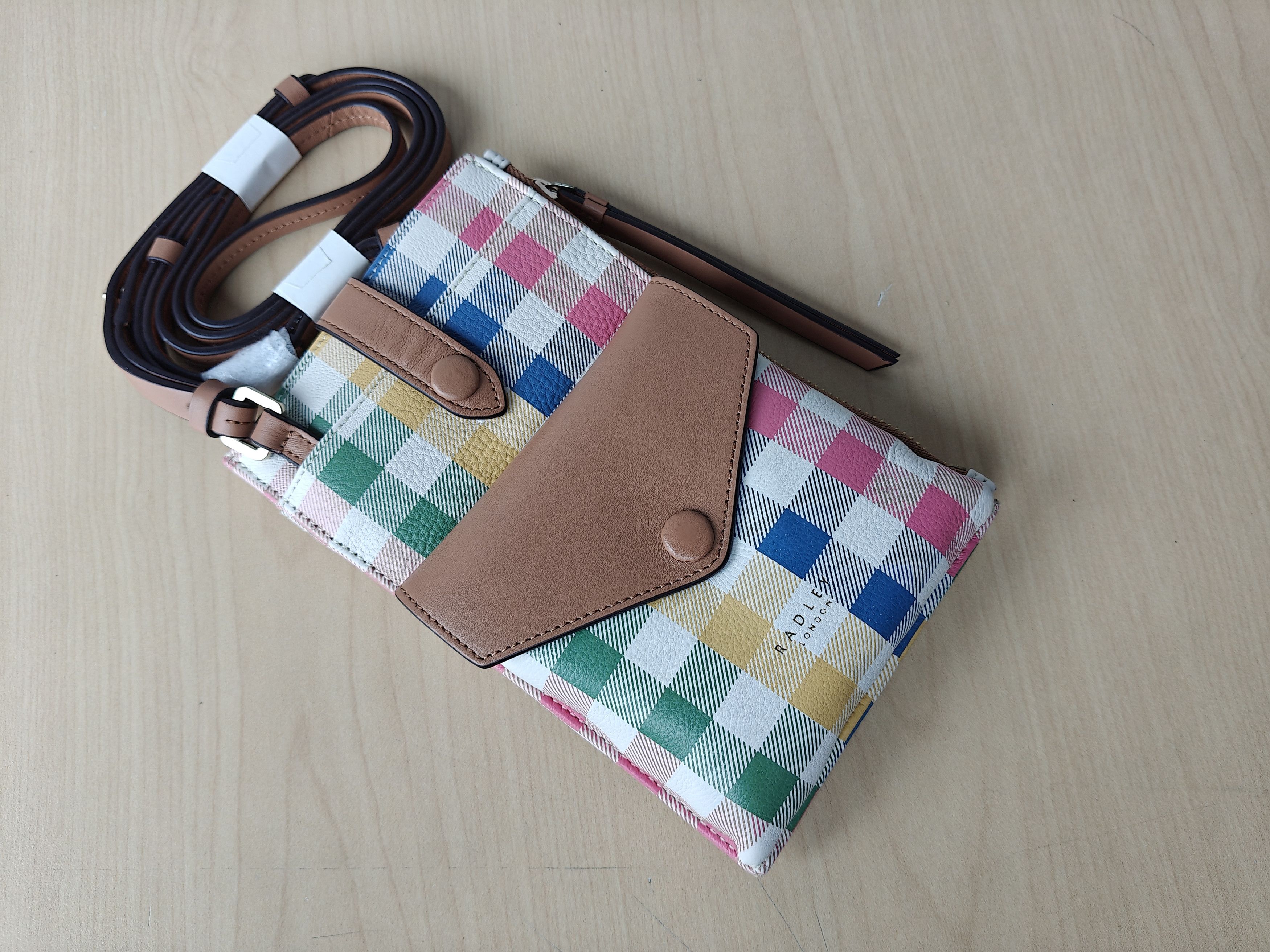 Other Radley London phone crossbody bag Free Shipping T/7007 Size ONE SIZE - 4 Thumbnail