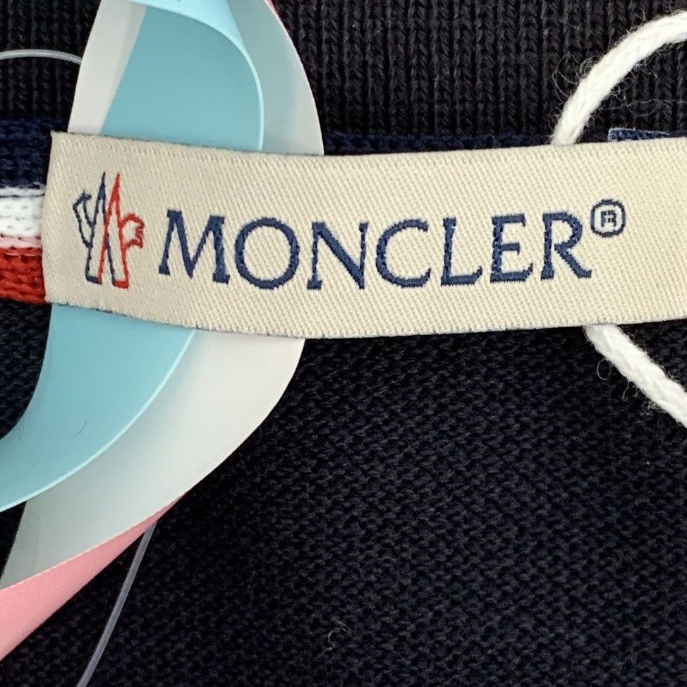 Moncler Moncler Black Logo Patch Cotton Polo Shirt K26WX Size US S / EU 44-46 / 1 - 6 Thumbnail