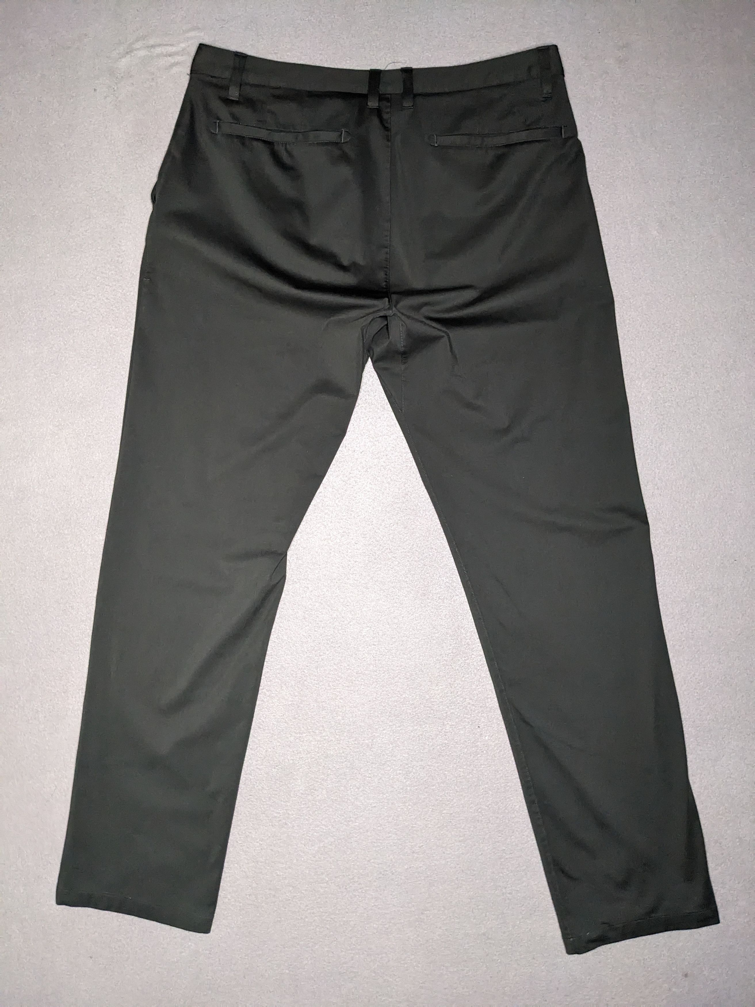 Rhone Rhone Commuter Pants 35x32 Straight Stretch Performance Size US 35 - 6 Thumbnail