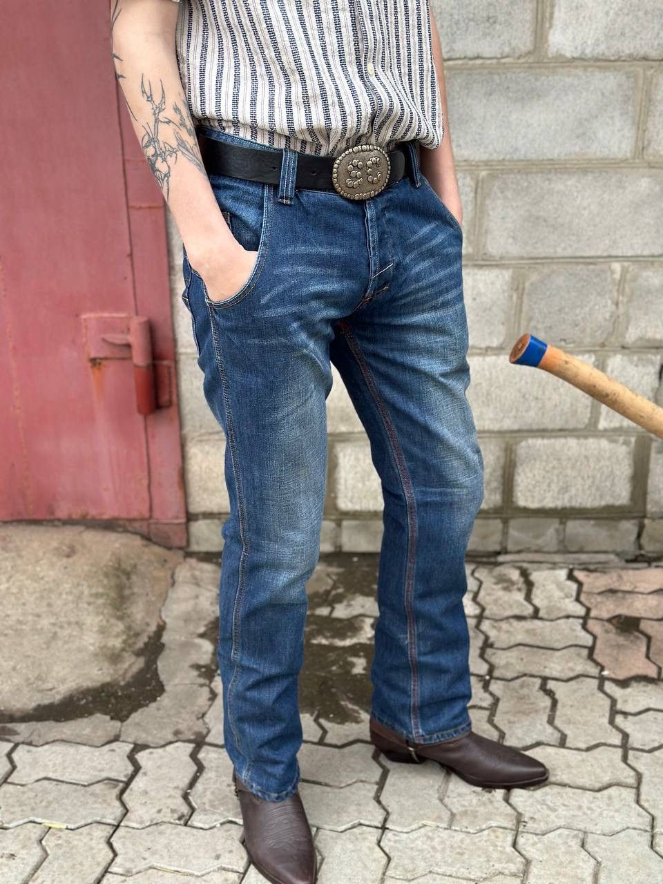 Diesel VTG Diesel Jeans Size 33 Man Old Money Casual 00s USA Size US 33 - 2 Thumbnail