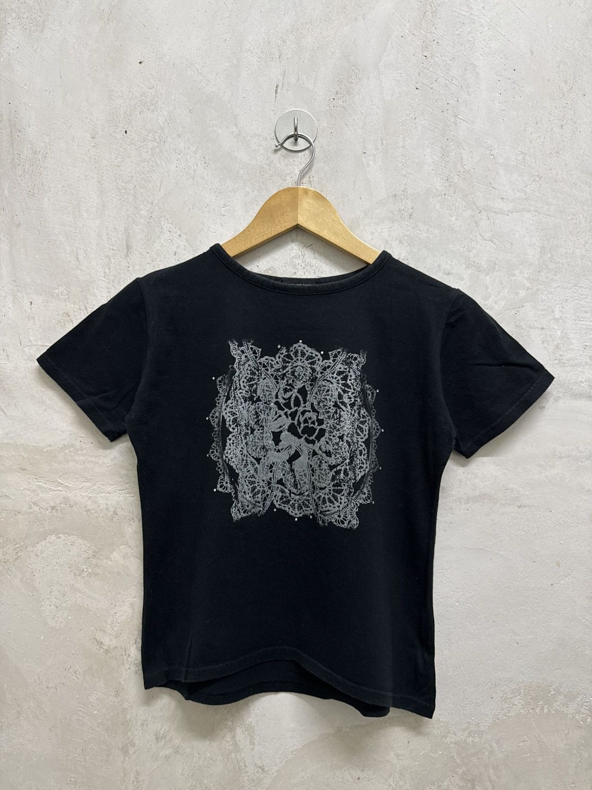 Hysteric Glamour Gothic Dark Roses hystericglamour style Grunge Tees Size S / US 4 / IT 40 - 1 Thumbnail