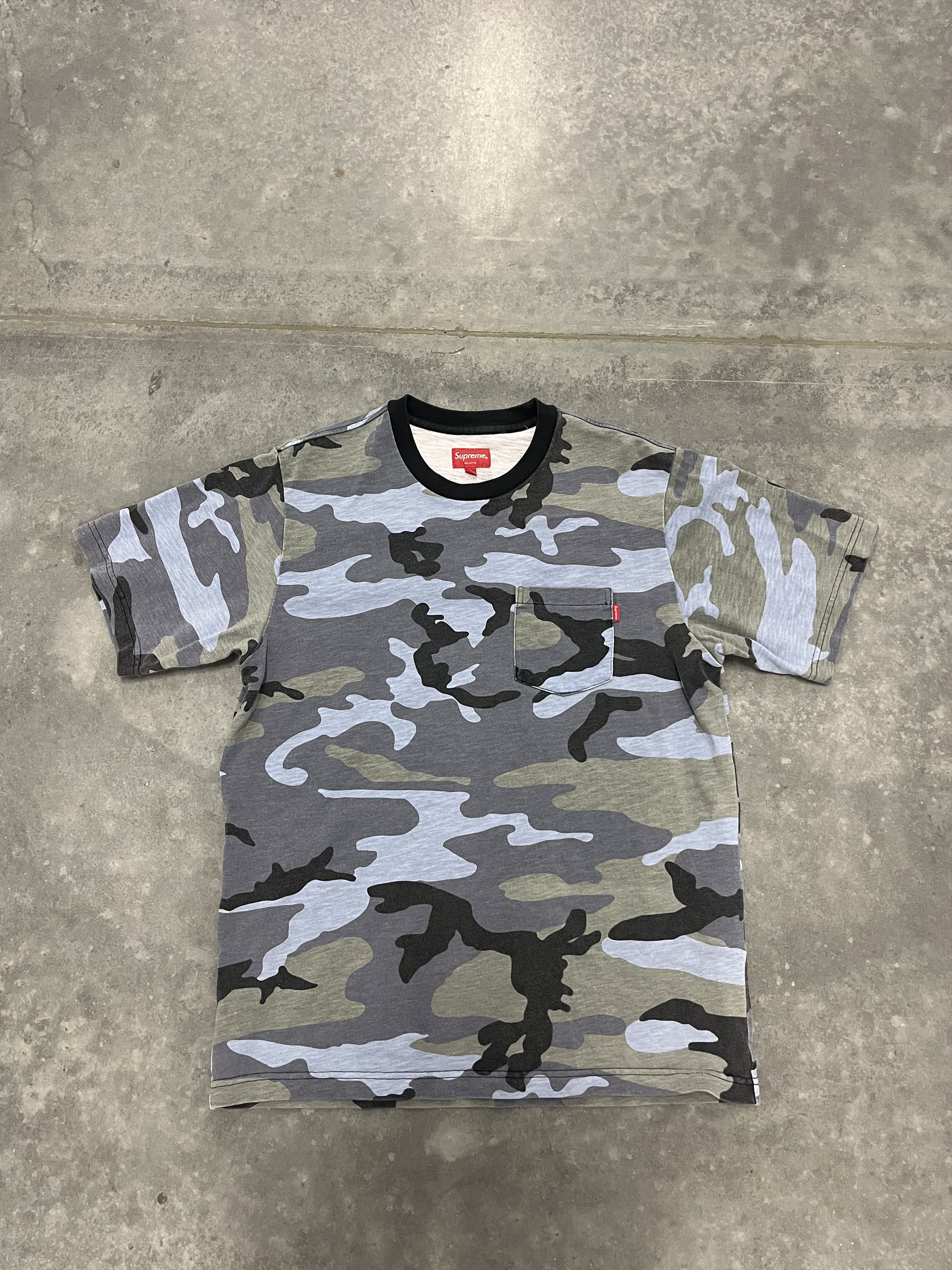 Supreme Supreme tiger camo pocket tee | Grailed
